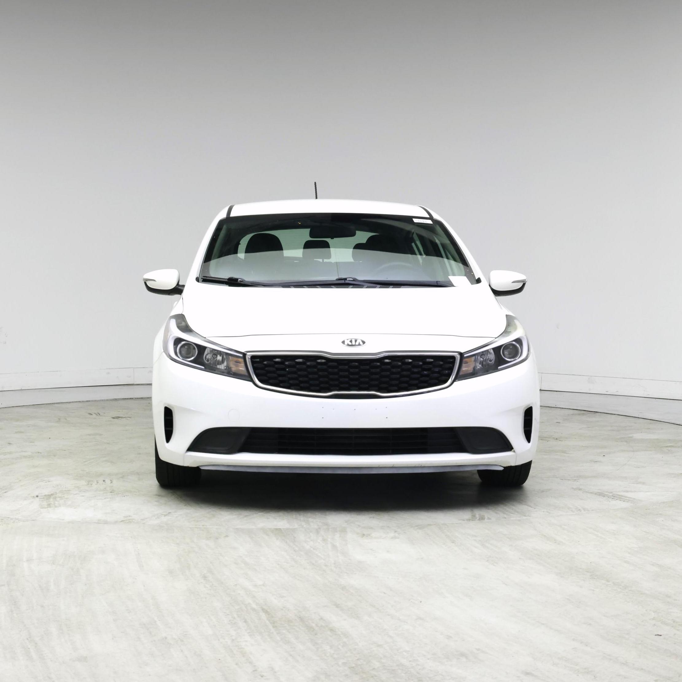 Thumbnail: 2017 Kia Forte - 5