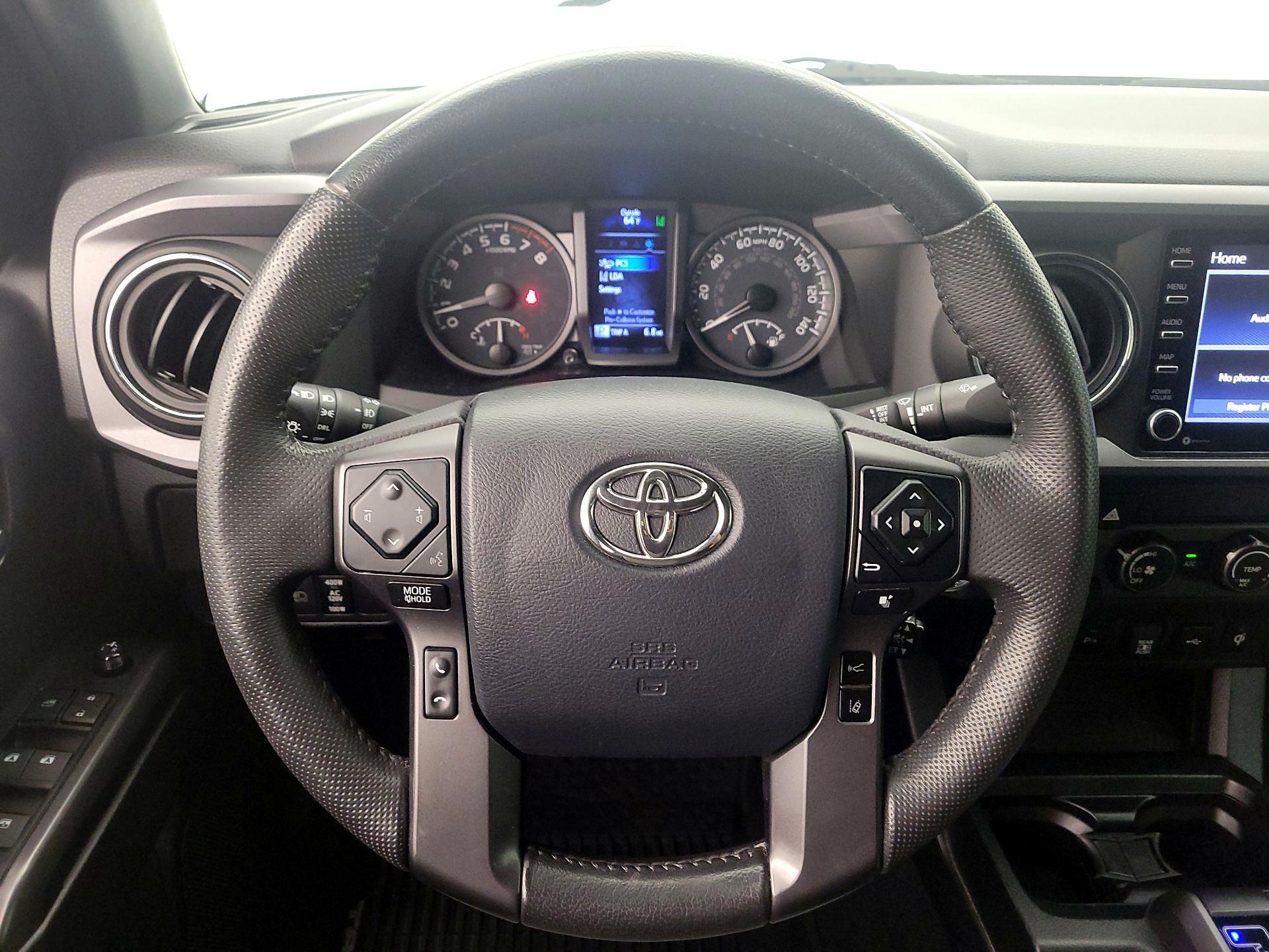 Thumbnail: 2020 Toyota Tacoma - 10