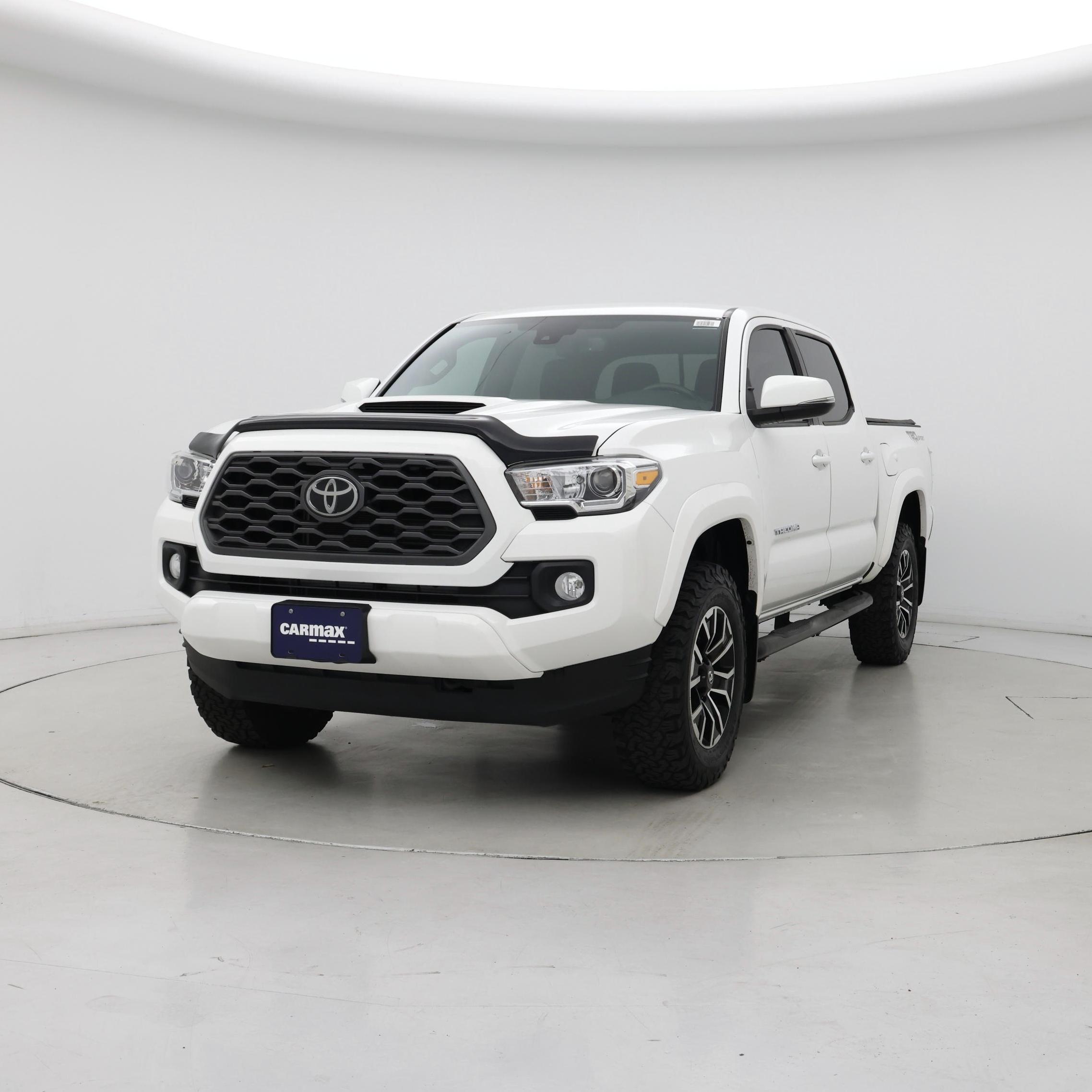 Thumbnail: 2020 Toyota Tacoma - 4