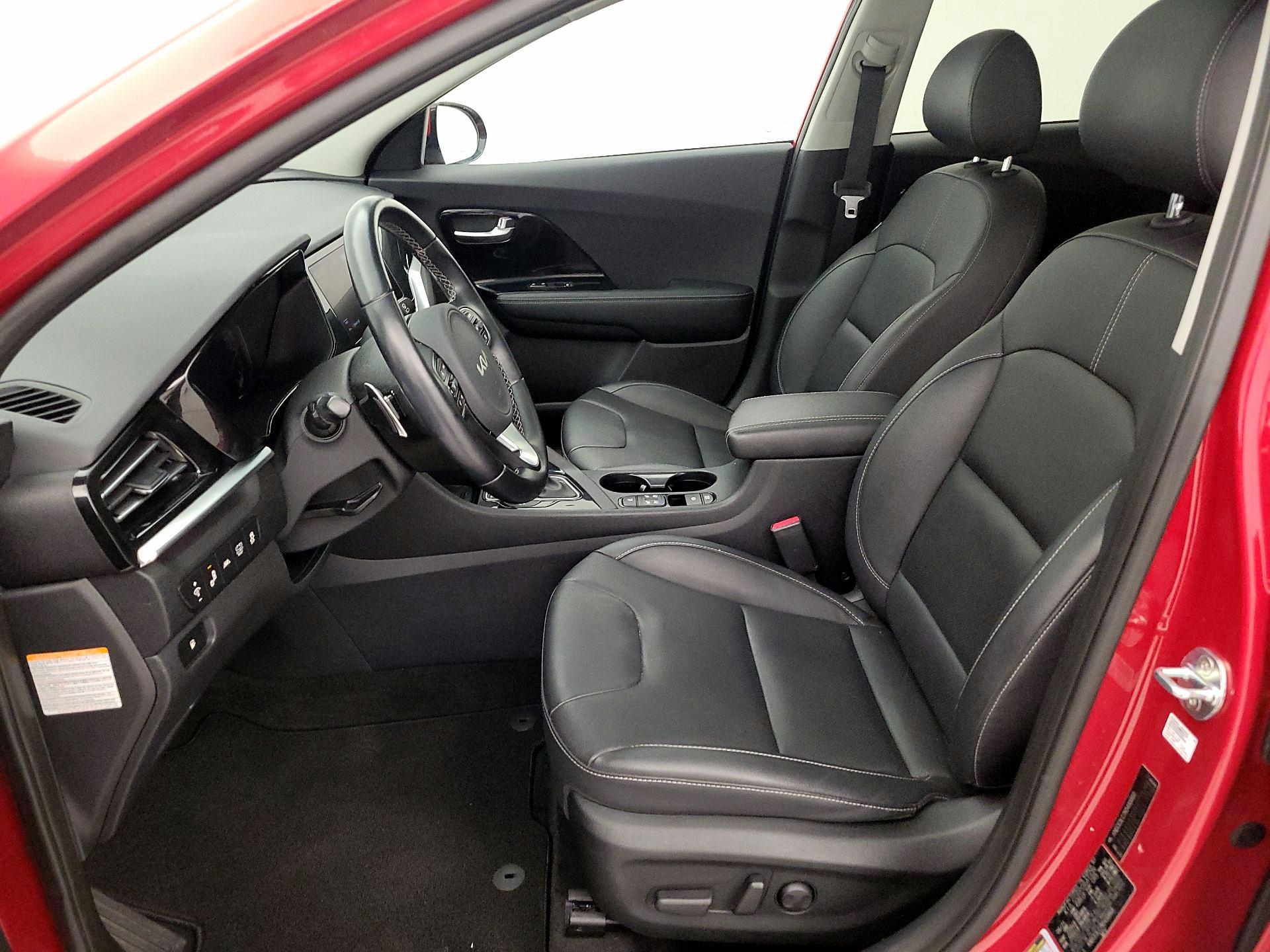 Thumbnail: 2022 Kia Niro - 11