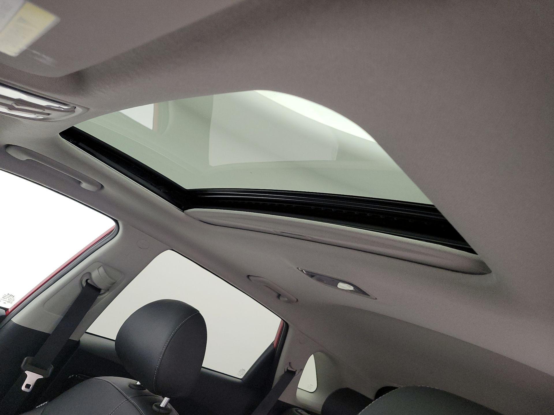 Thumbnail: 2022 Kia Niro - 20