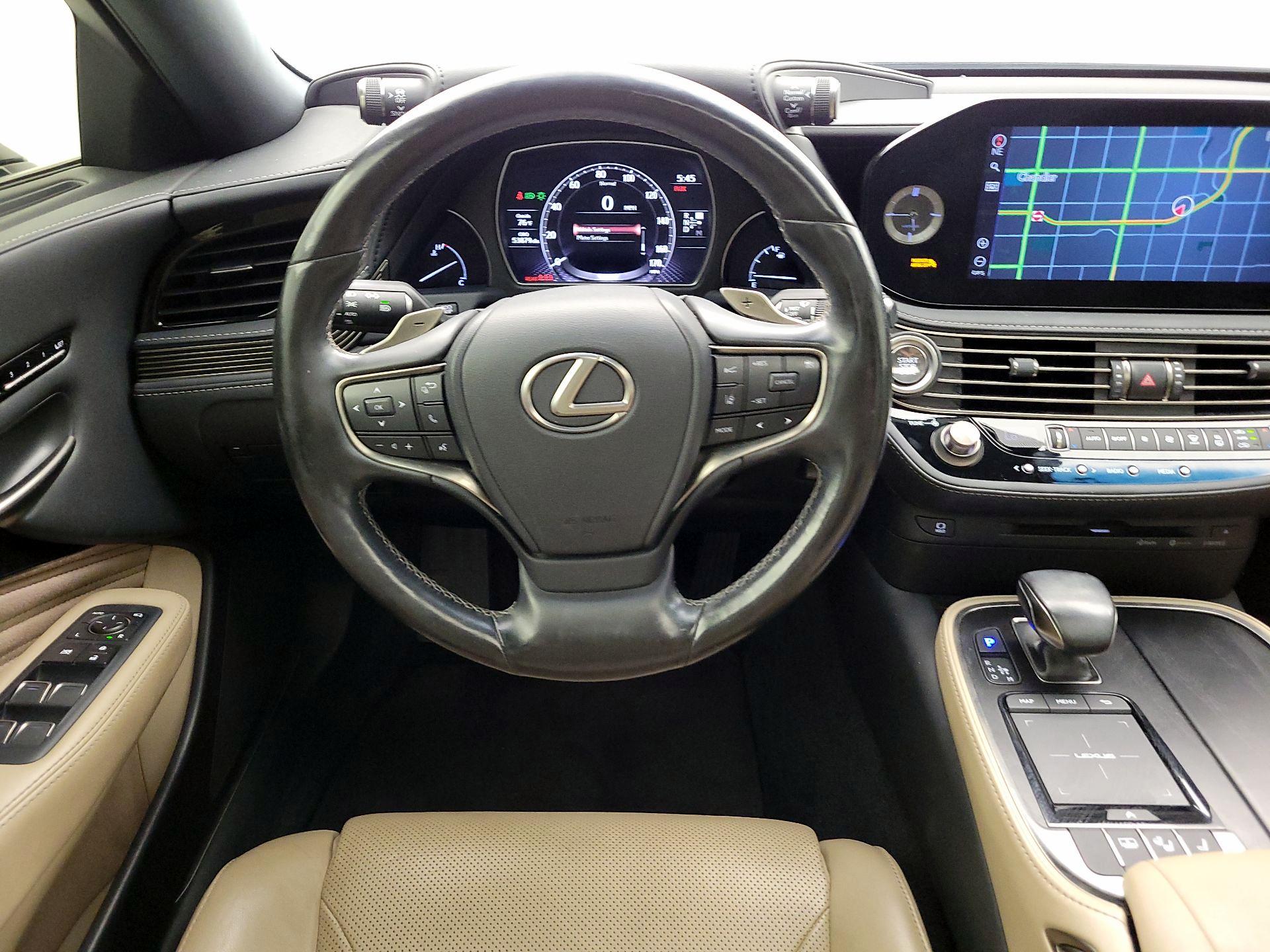 Thumbnail: 2021 Lexus LS - 10