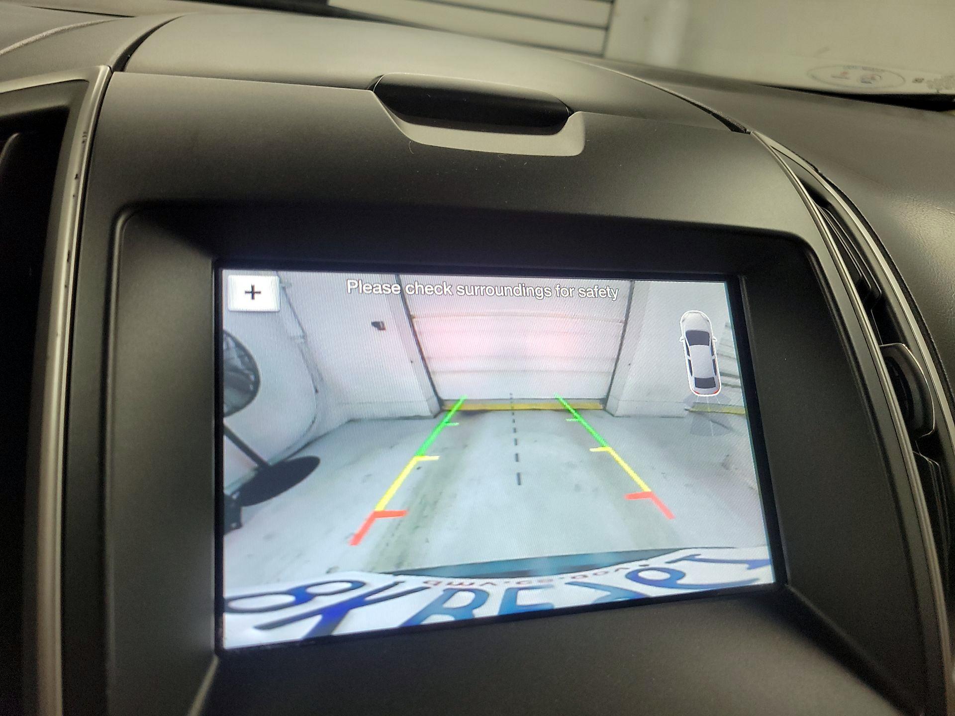 Thumbnail: 2019 Ford Edge - 13