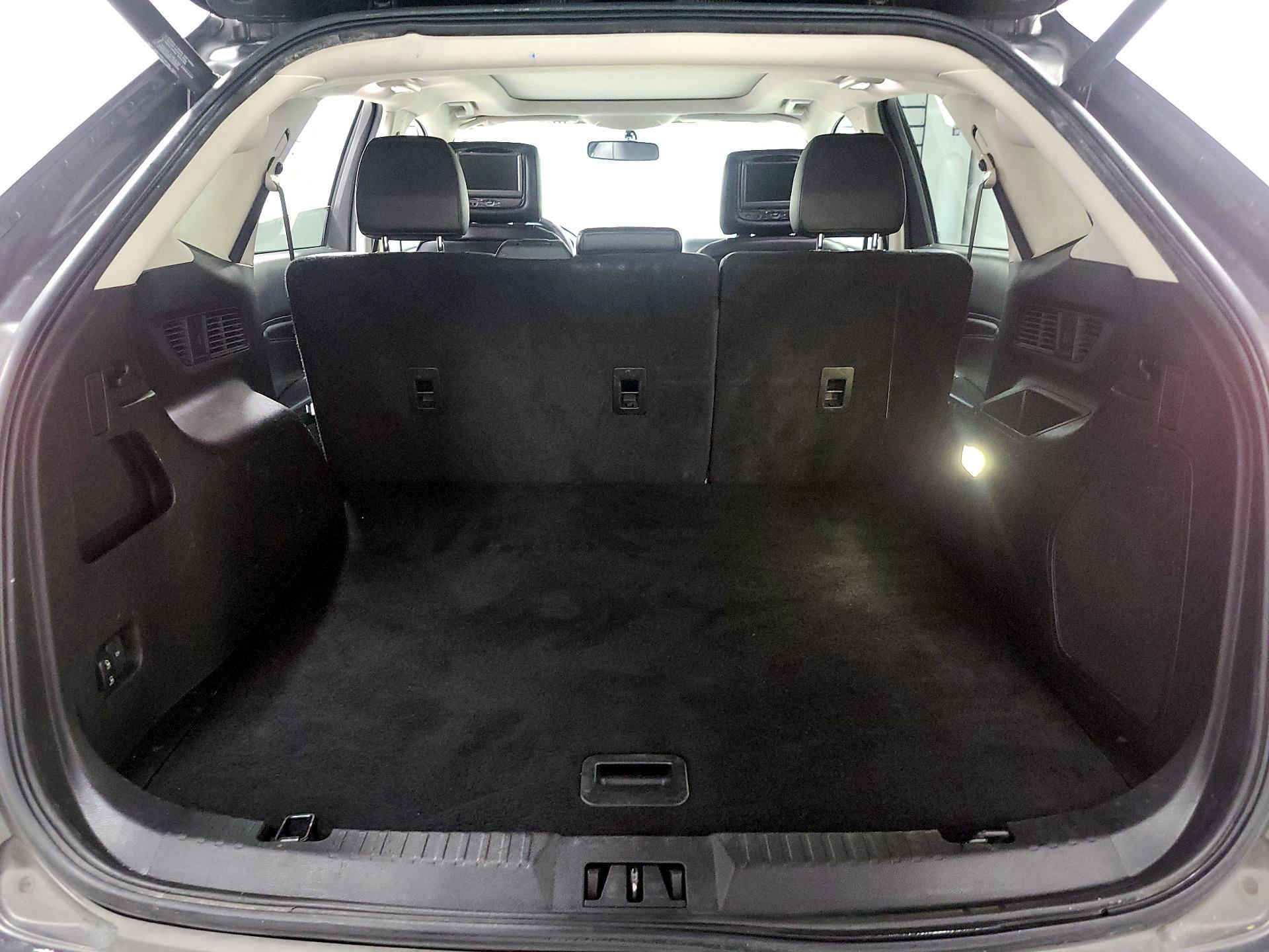 Thumbnail: 2016 Ford Edge - 19