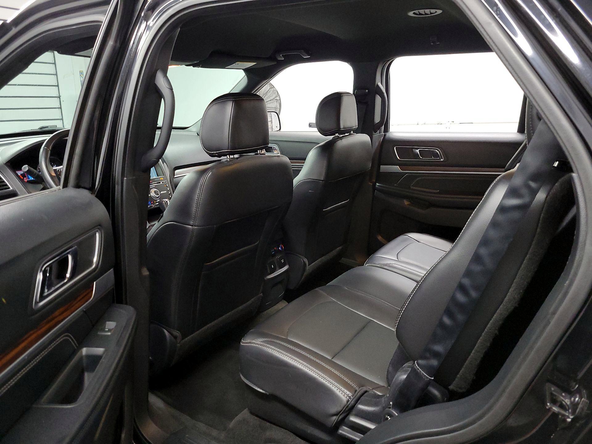 Thumbnail: 2017 Ford Explorer - 20