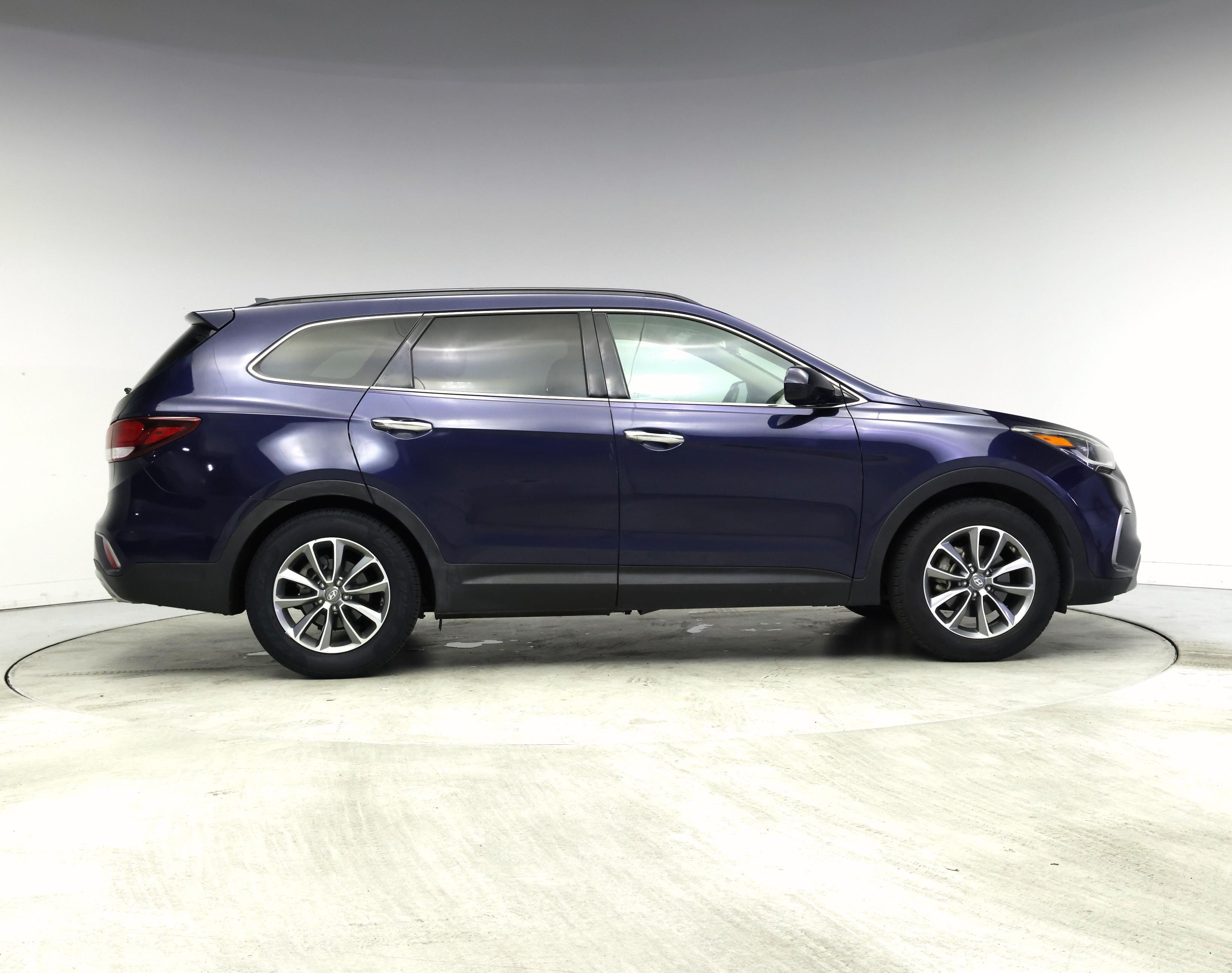 Thumbnail: 2018 Hyundai Santa Fe - 7
