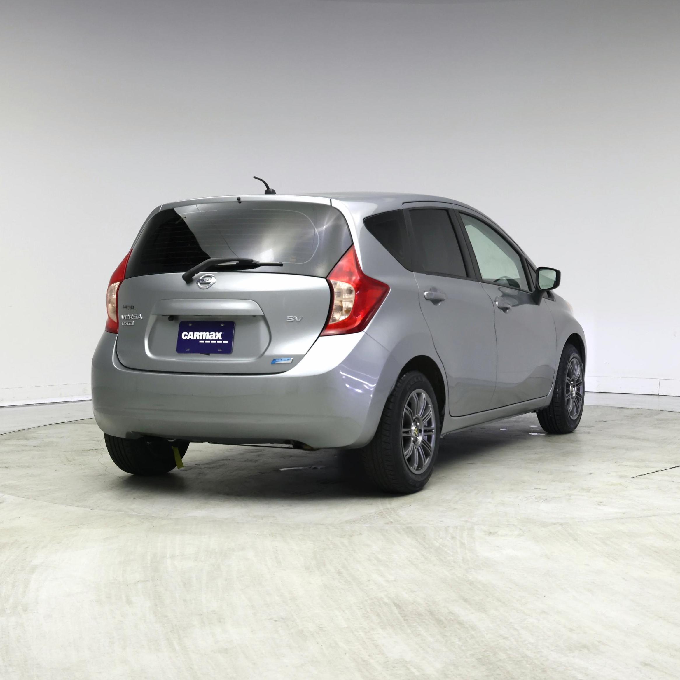 Thumbnail: 2015 Nissan Versa Note - 8
