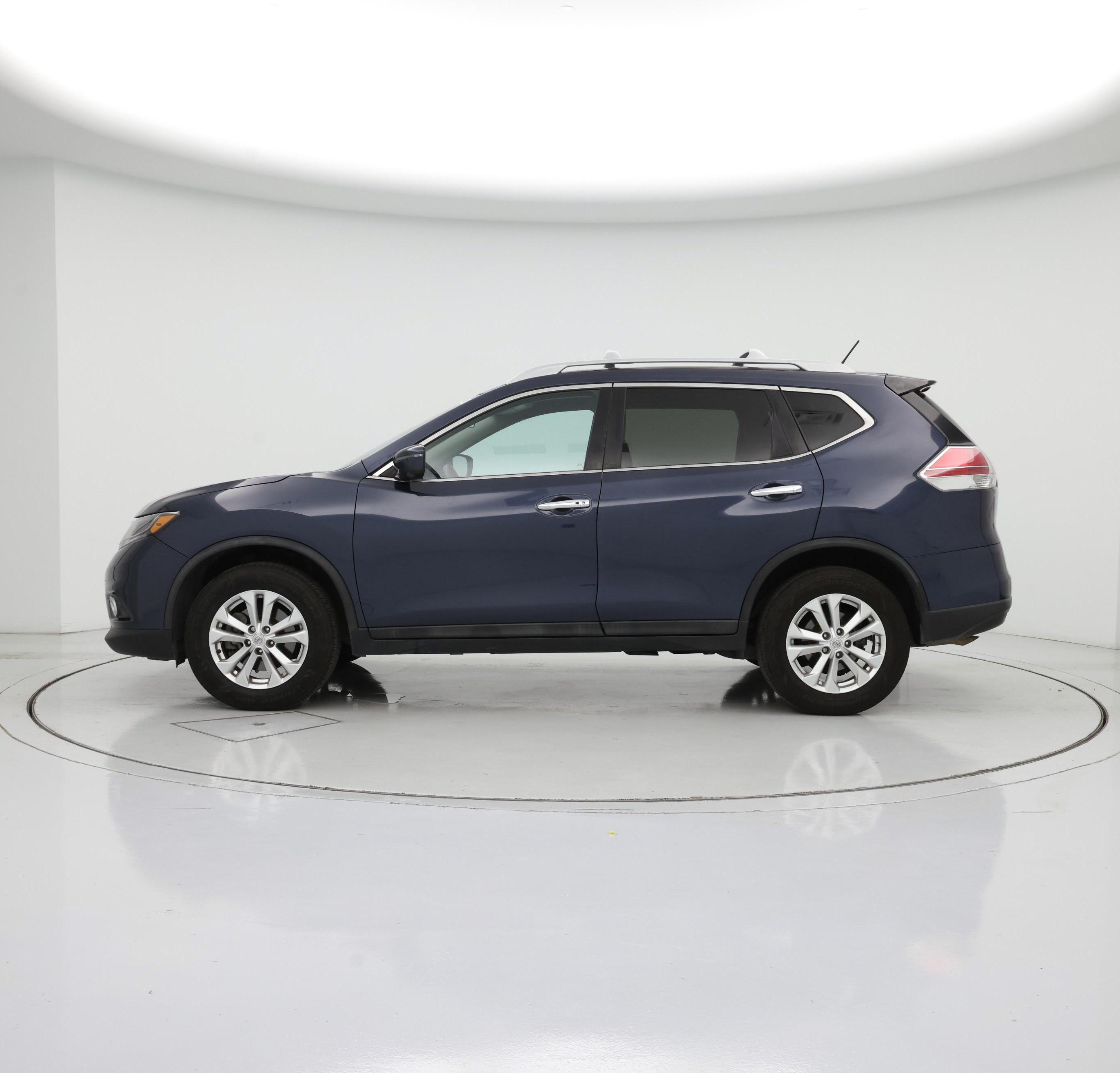 Thumbnail: 2016 Nissan Rogue - 3