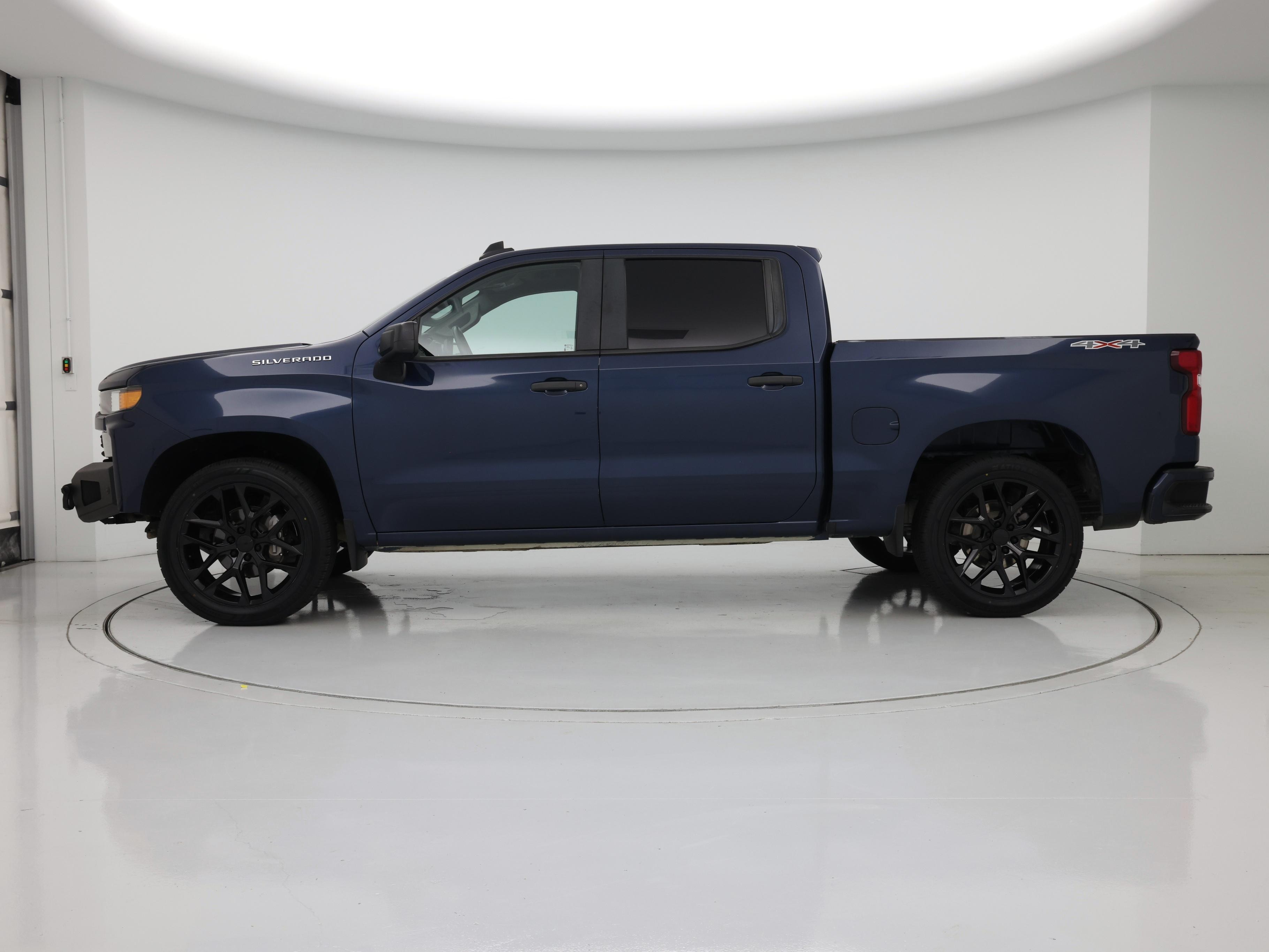 Thumbnail: 2021 Chevrolet Silverado 1500 - 3