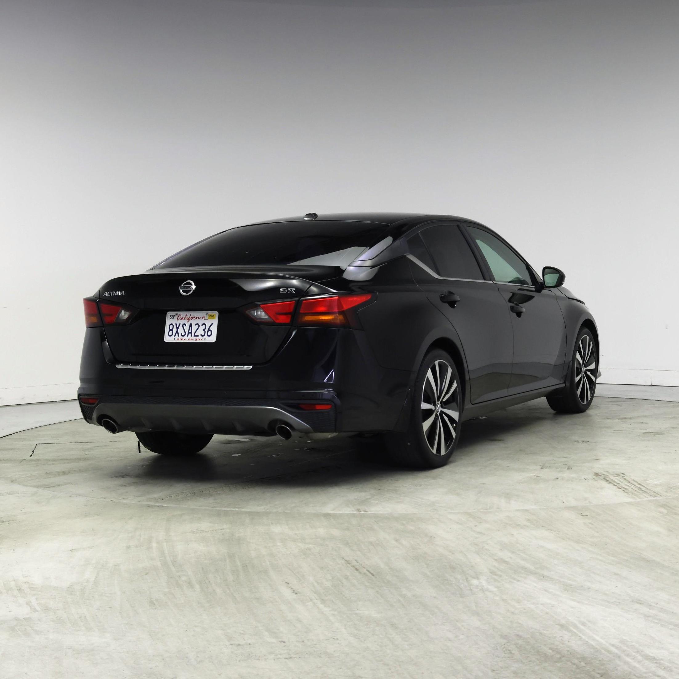 Thumbnail: 2021 Nissan Altima - 8