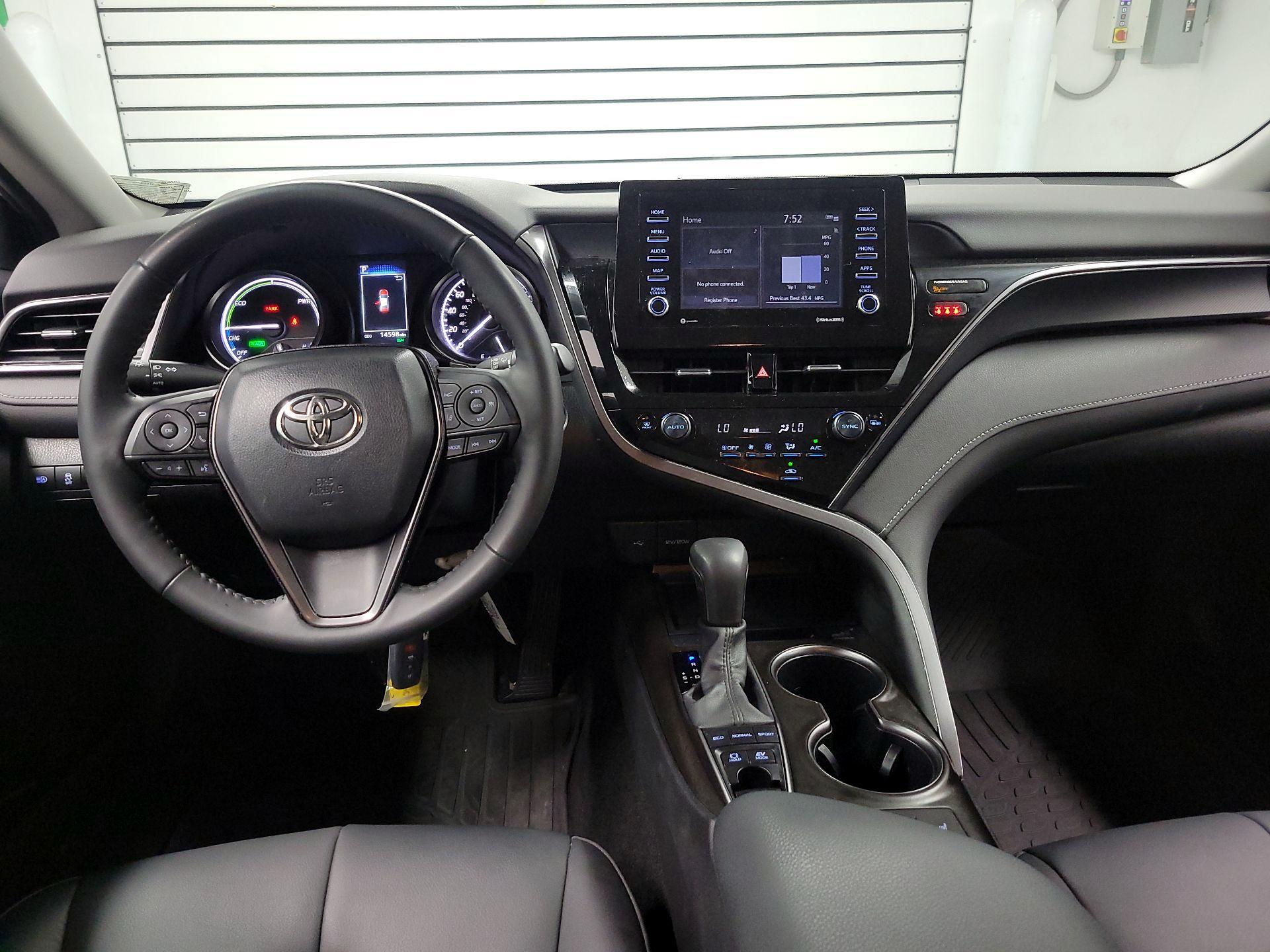 Thumbnail: 2023 Toyota Camry - 9