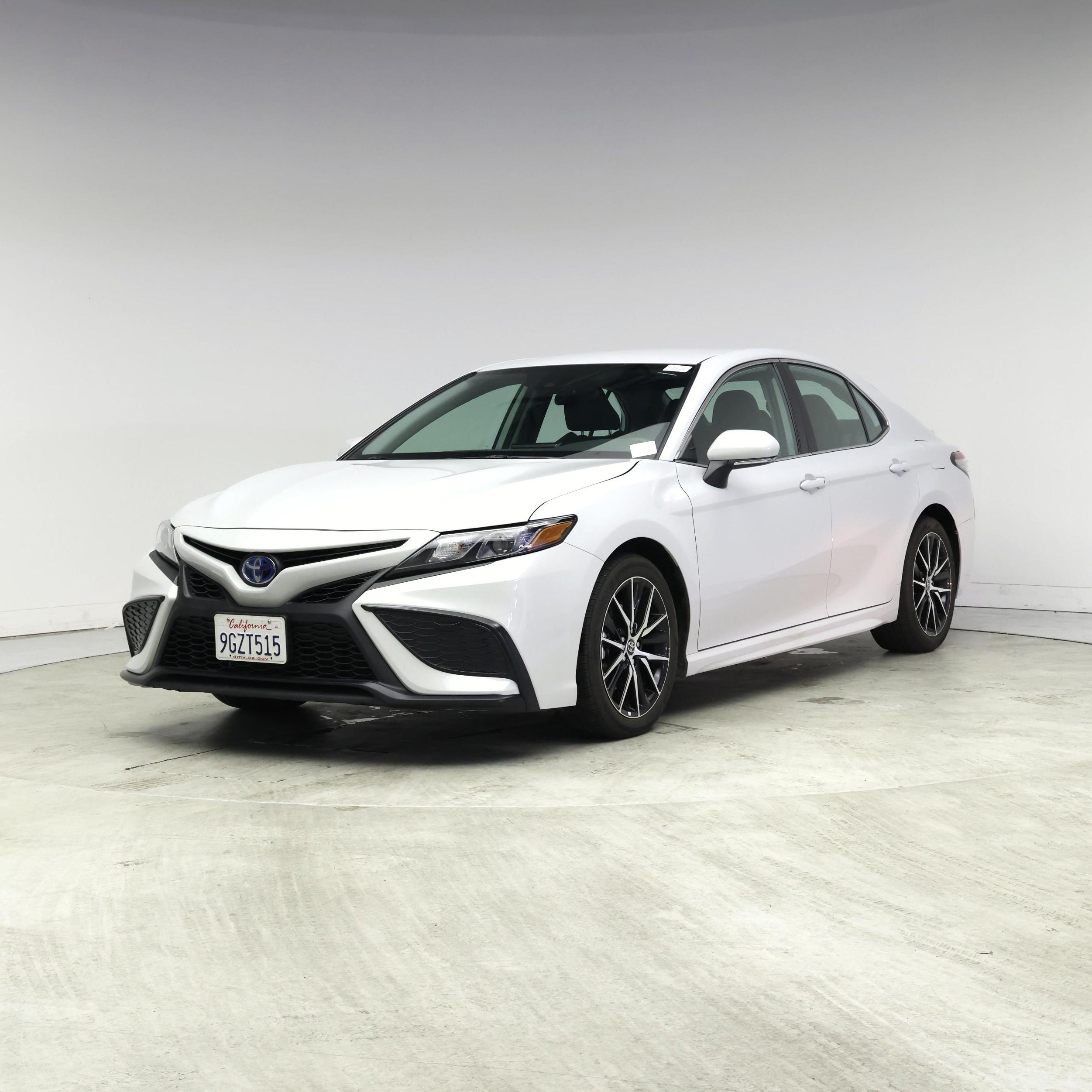 Thumbnail: 2023 Toyota Camry - 4