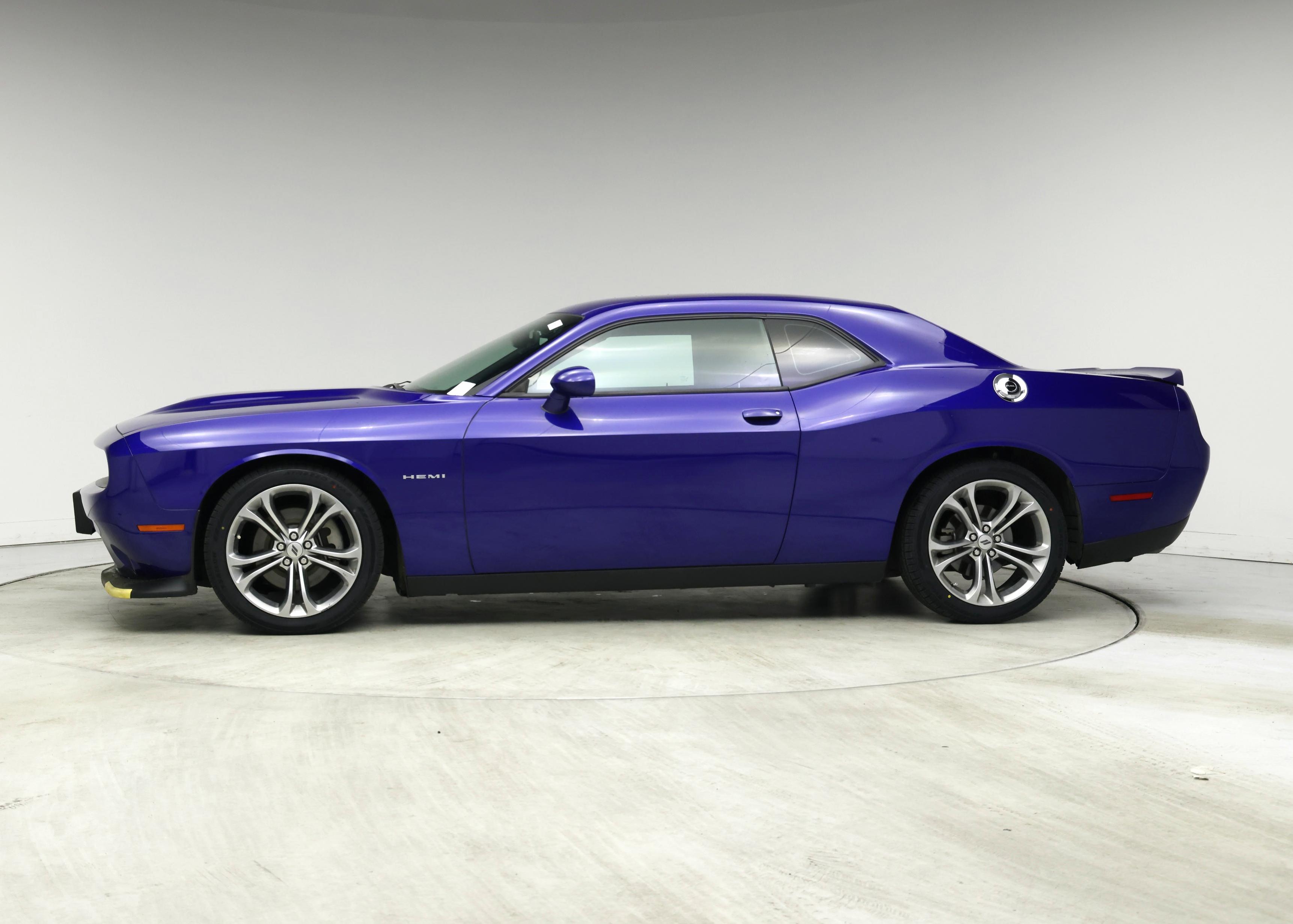 Thumbnail: 2021 Dodge Challenger - 3