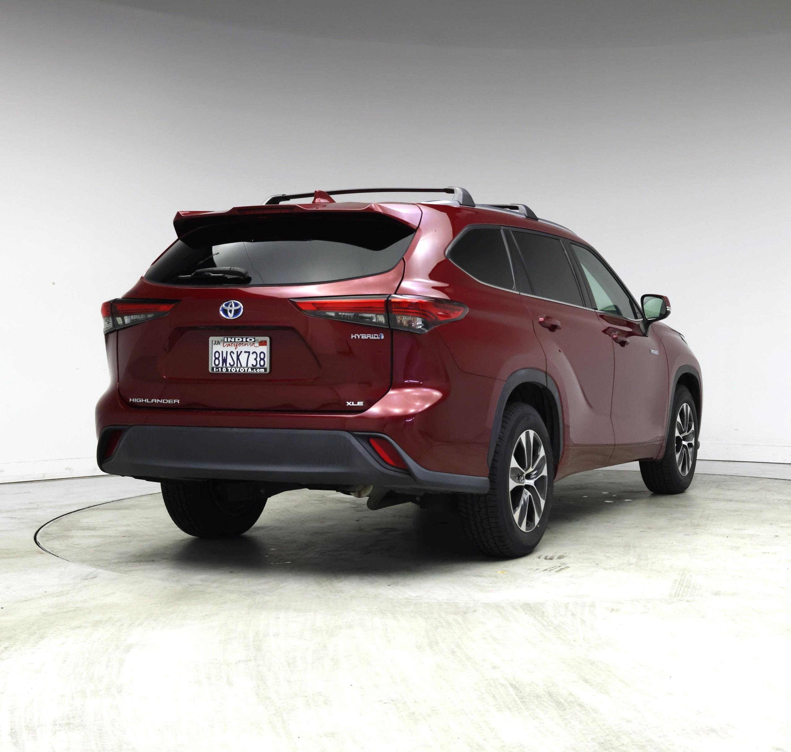 Thumbnail: 2021 Toyota Highlander - 8