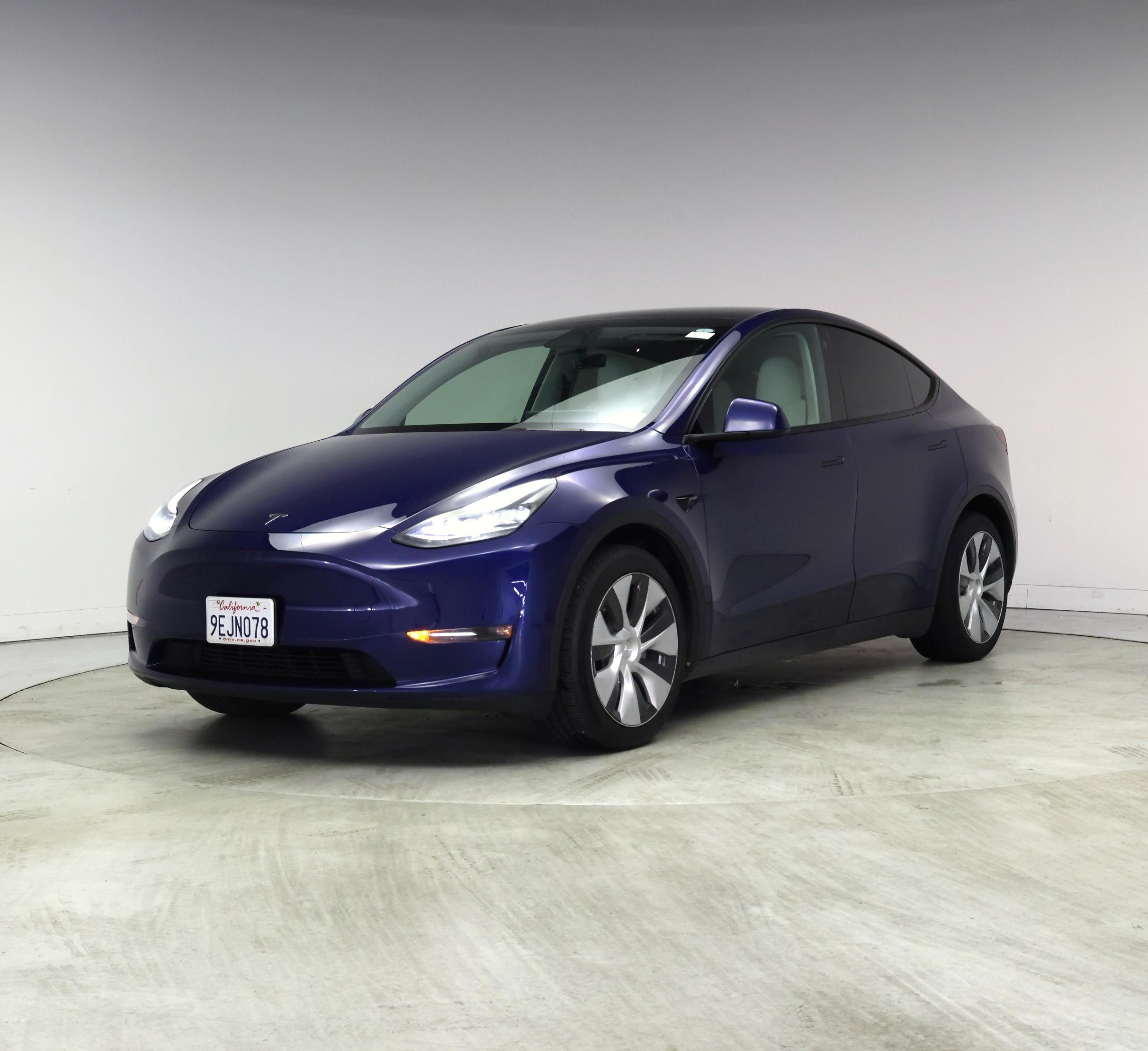 Thumbnail: 2023 Tesla Model Y - 4