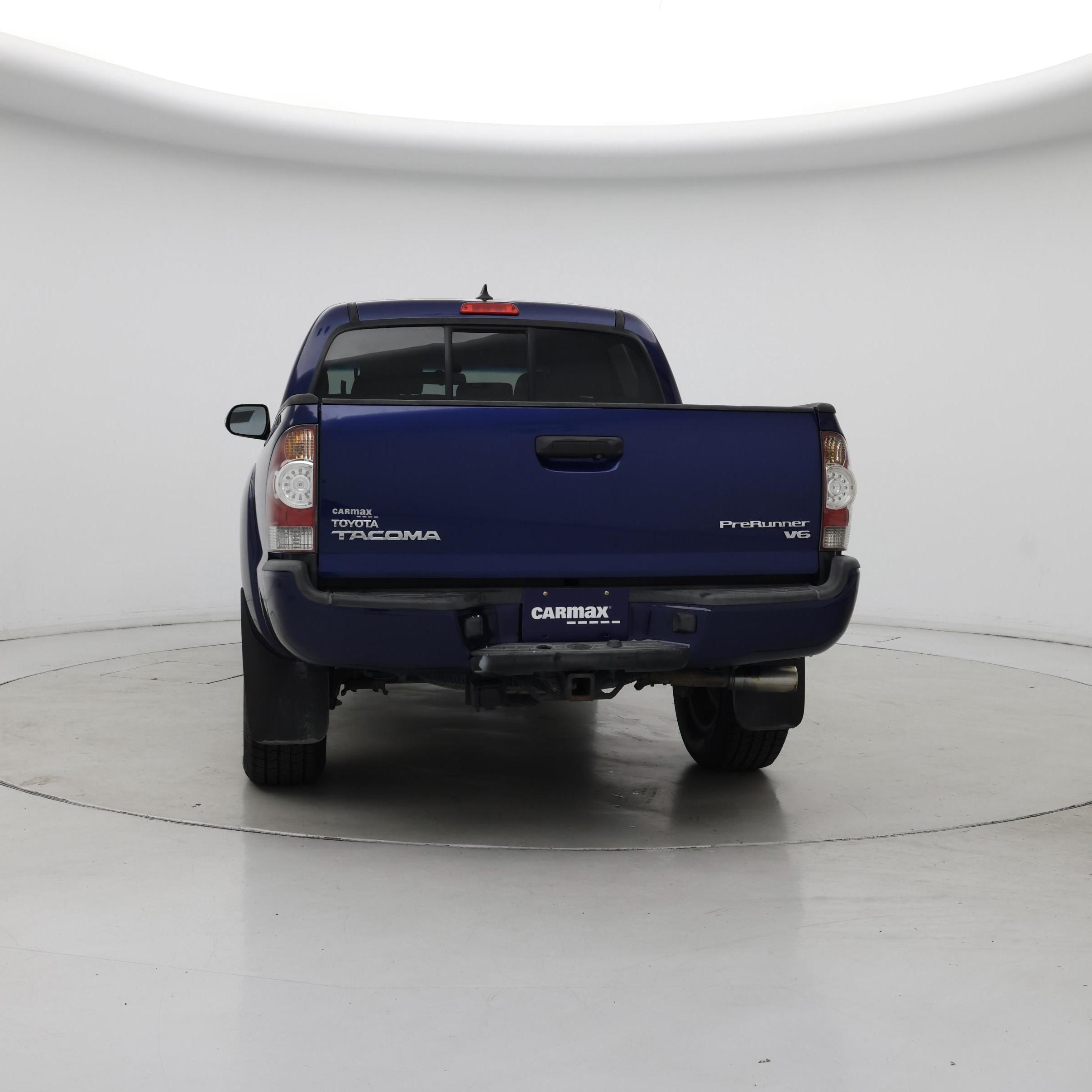 Thumbnail: 2015 Toyota Tacoma - 6