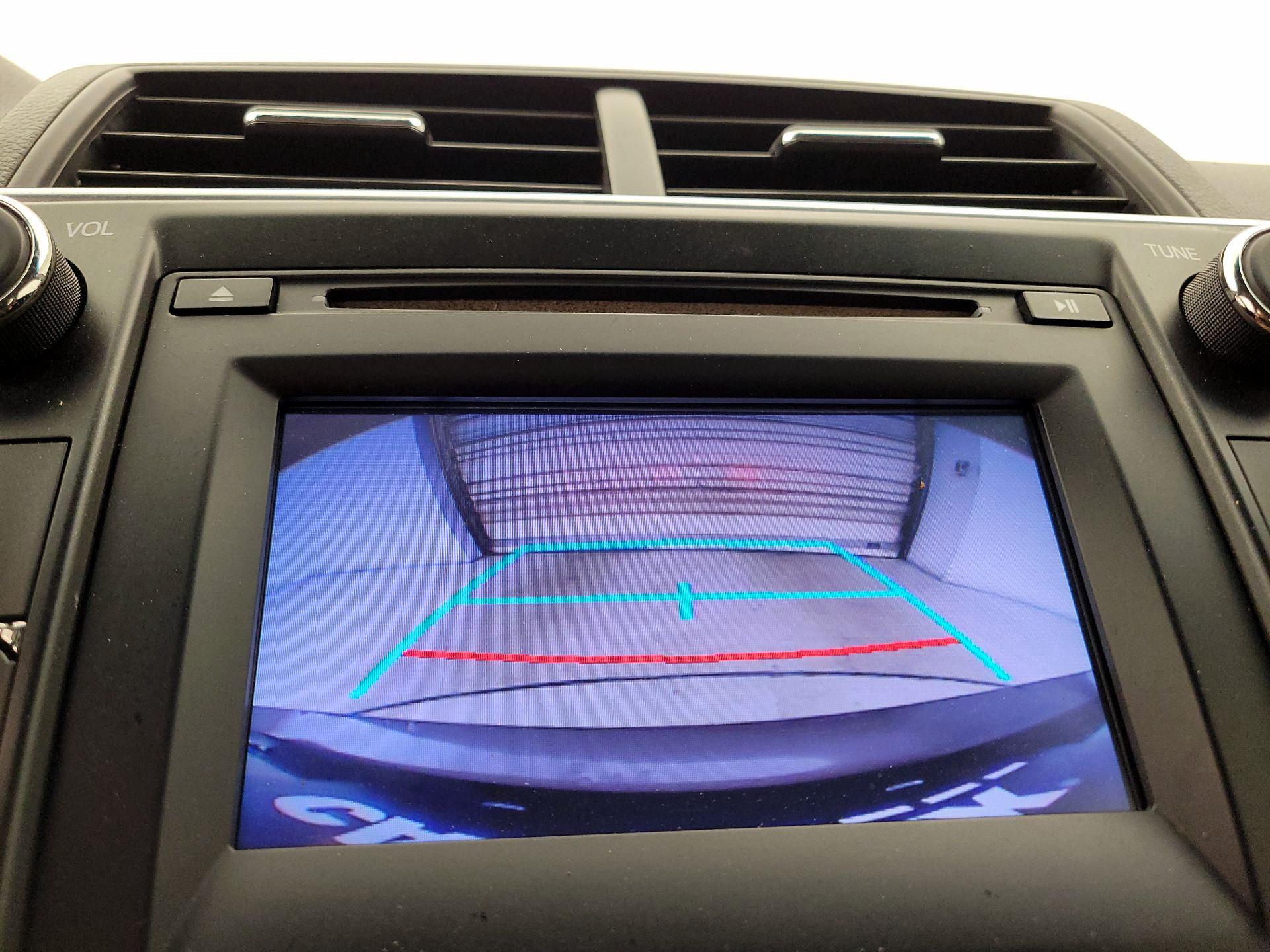 Thumbnail: 2016 Toyota Camry - 14