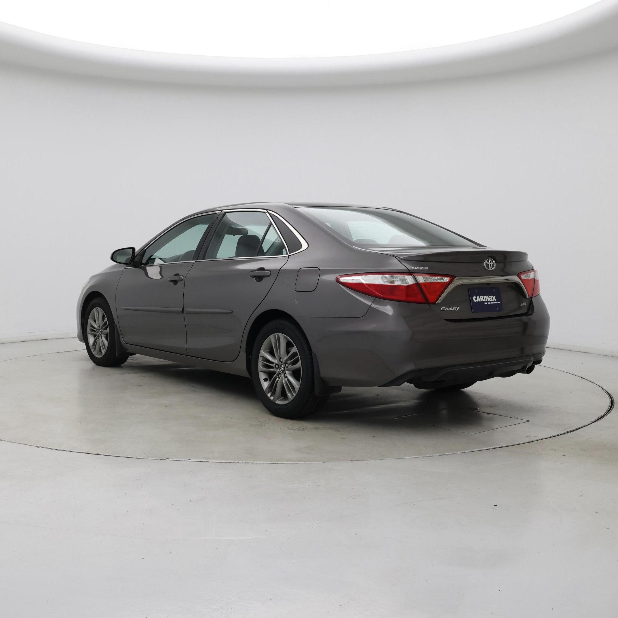 Thumbnail: 2016 Toyota Camry - 2