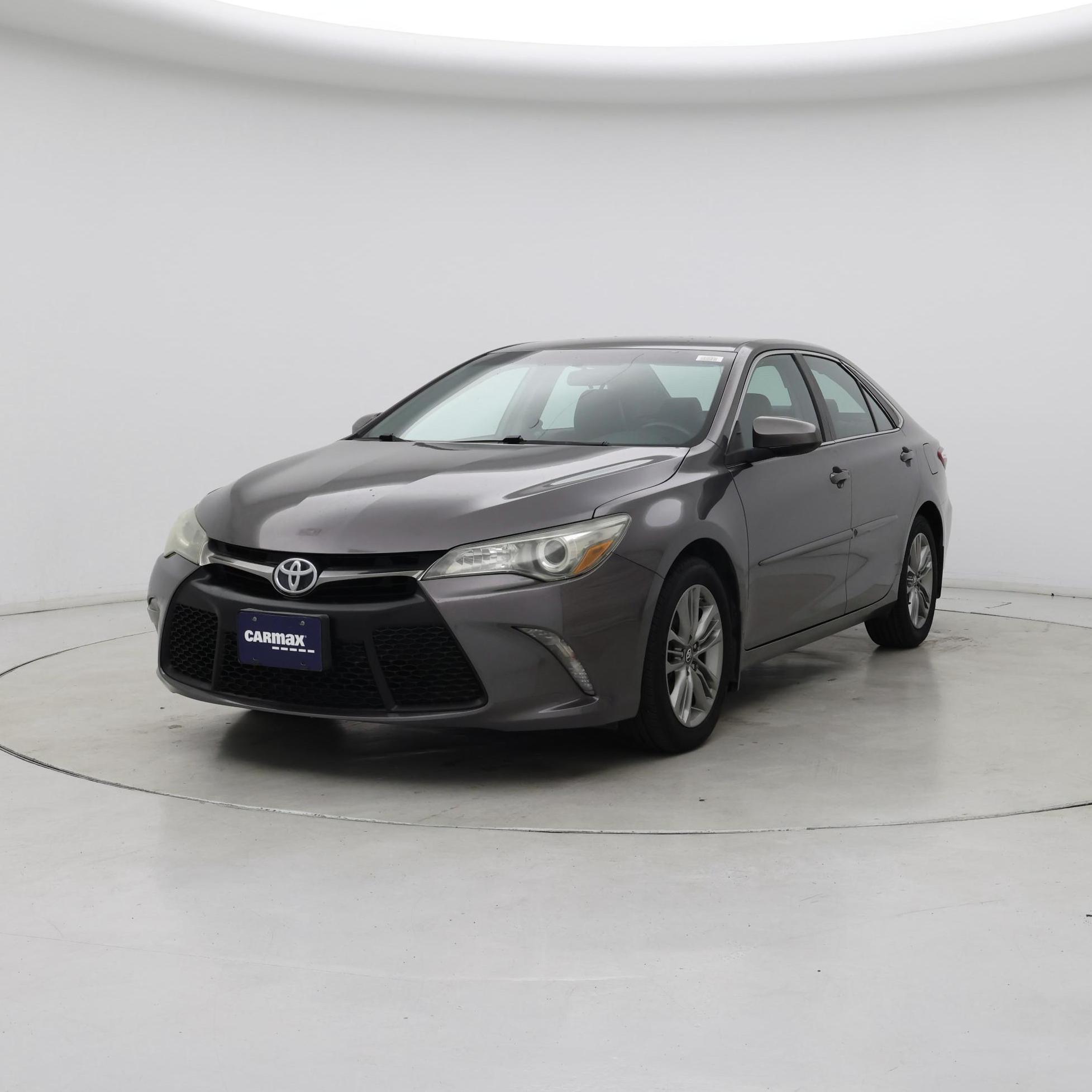 Thumbnail: 2016 Toyota Camry - 4