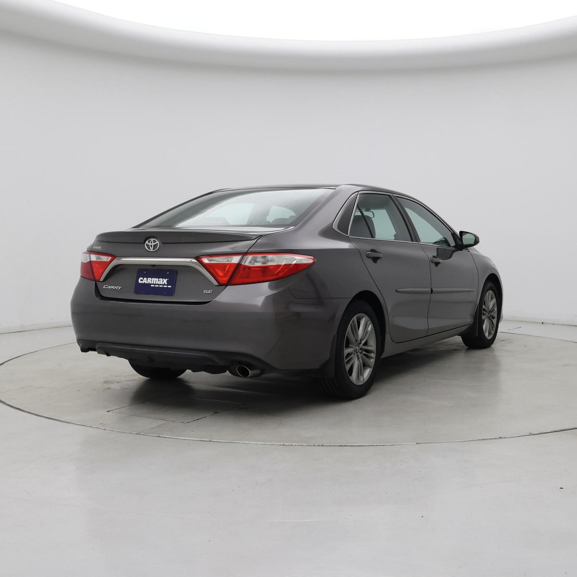 Thumbnail: 2016 Toyota Camry - 8