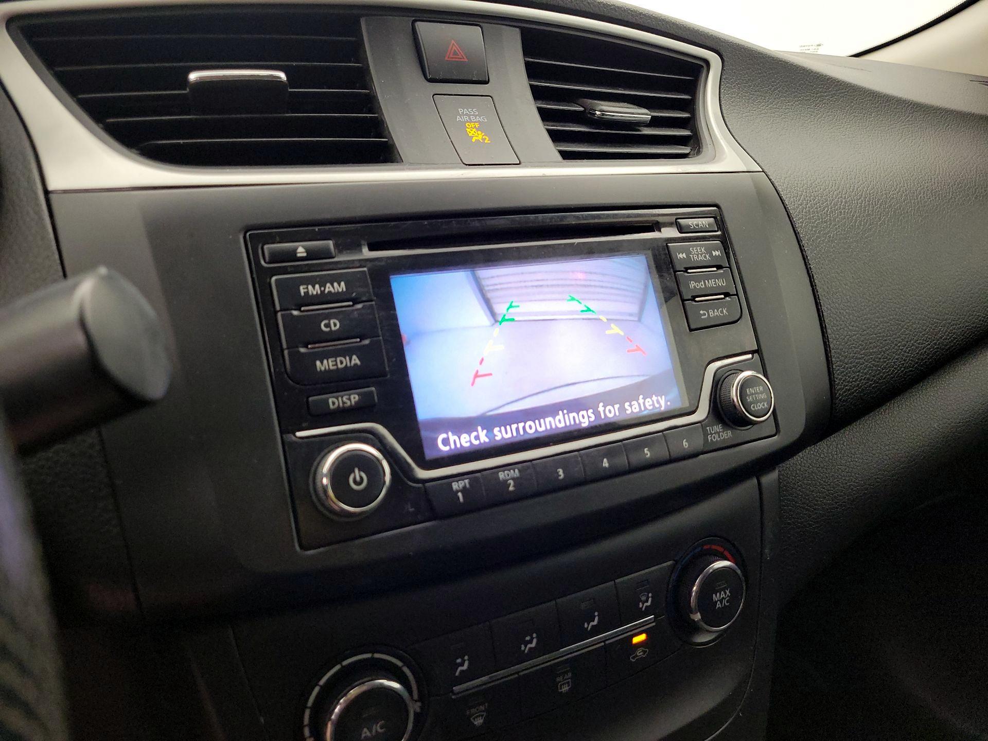 Thumbnail: 2018 Nissan Sentra - 14