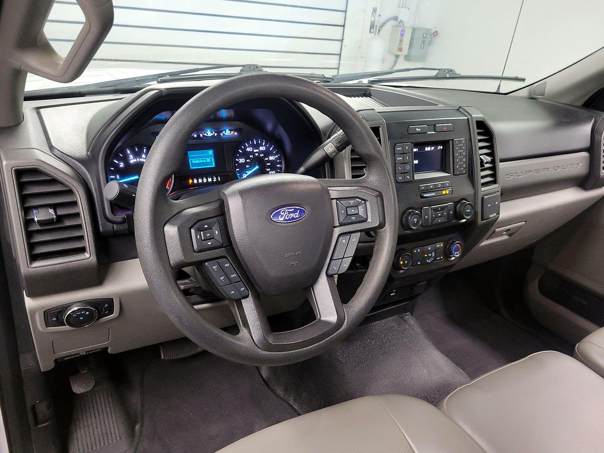 Thumbnail: 2020 Ford F-250 - 9