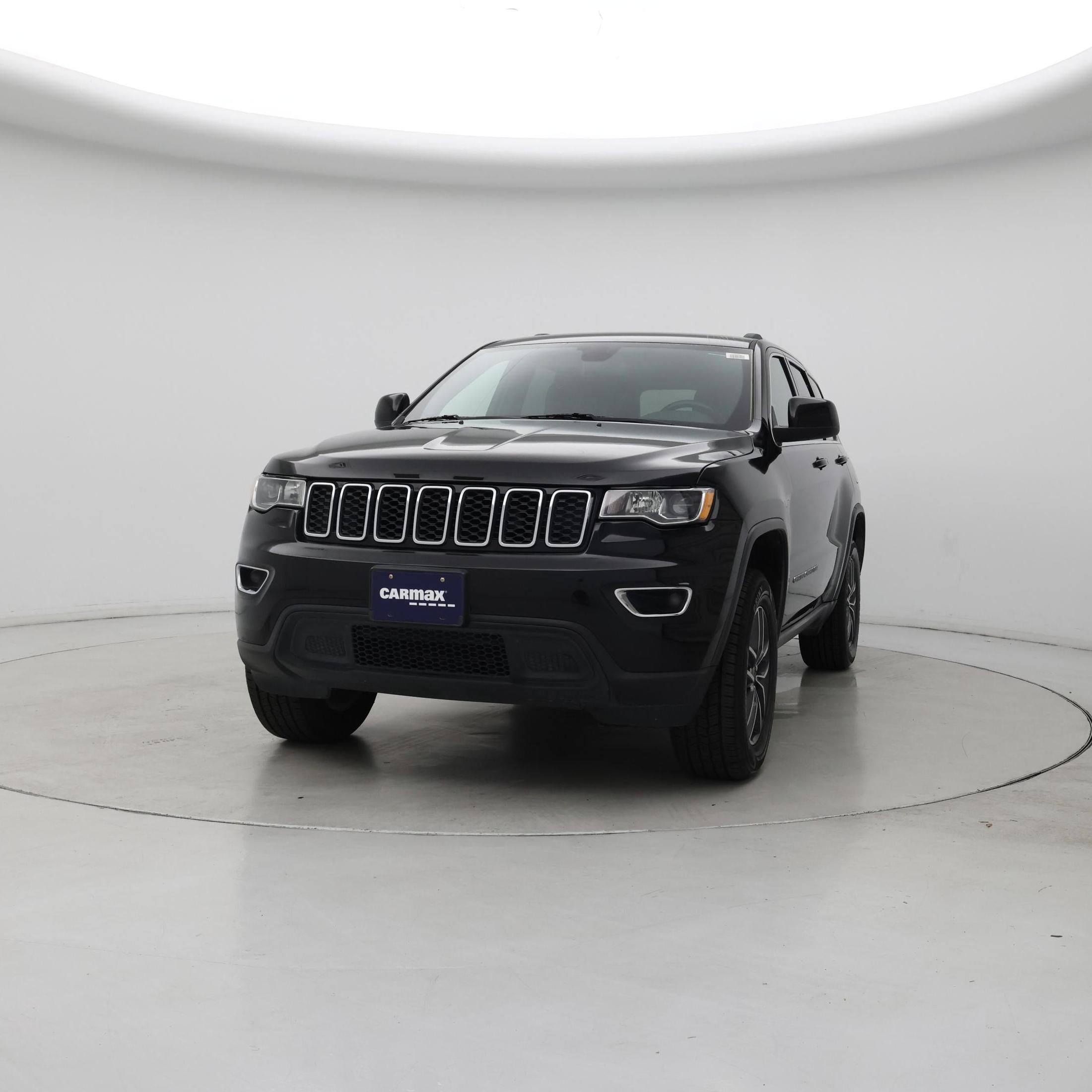 Thumbnail: 2019 Jeep Grand Cherokee - 4