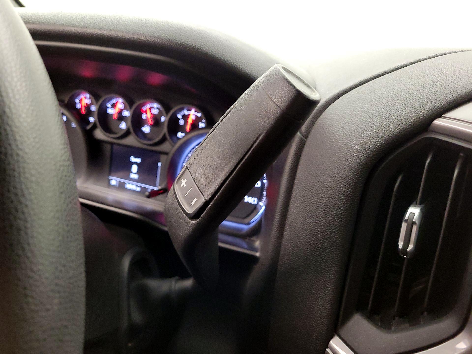 Thumbnail: 2020 Chevrolet Silverado 1500 - 17