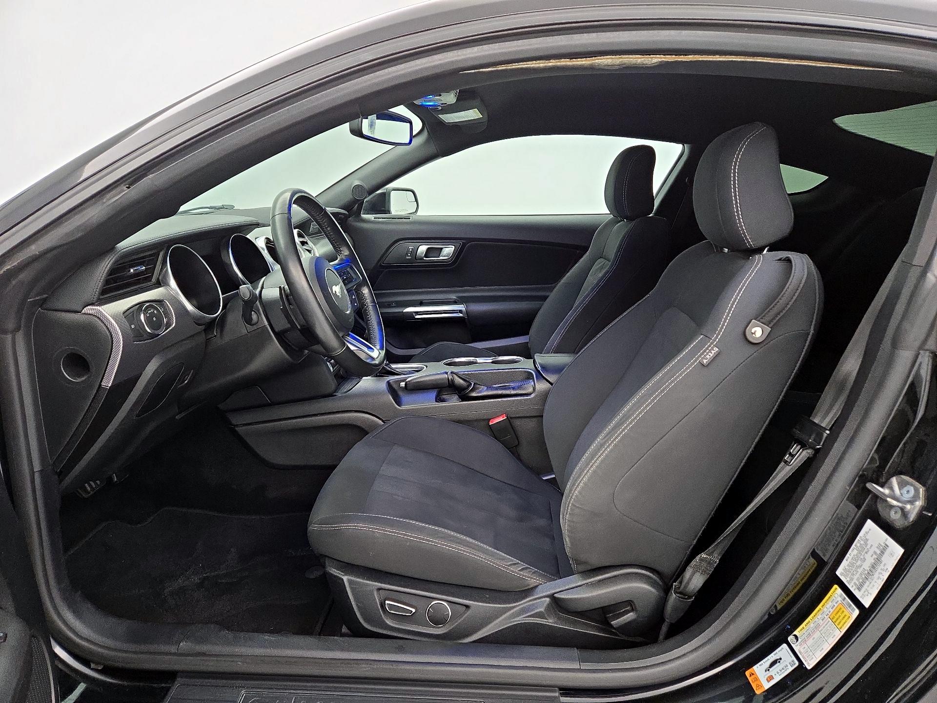 Thumbnail: 2019 Ford Mustang - 11