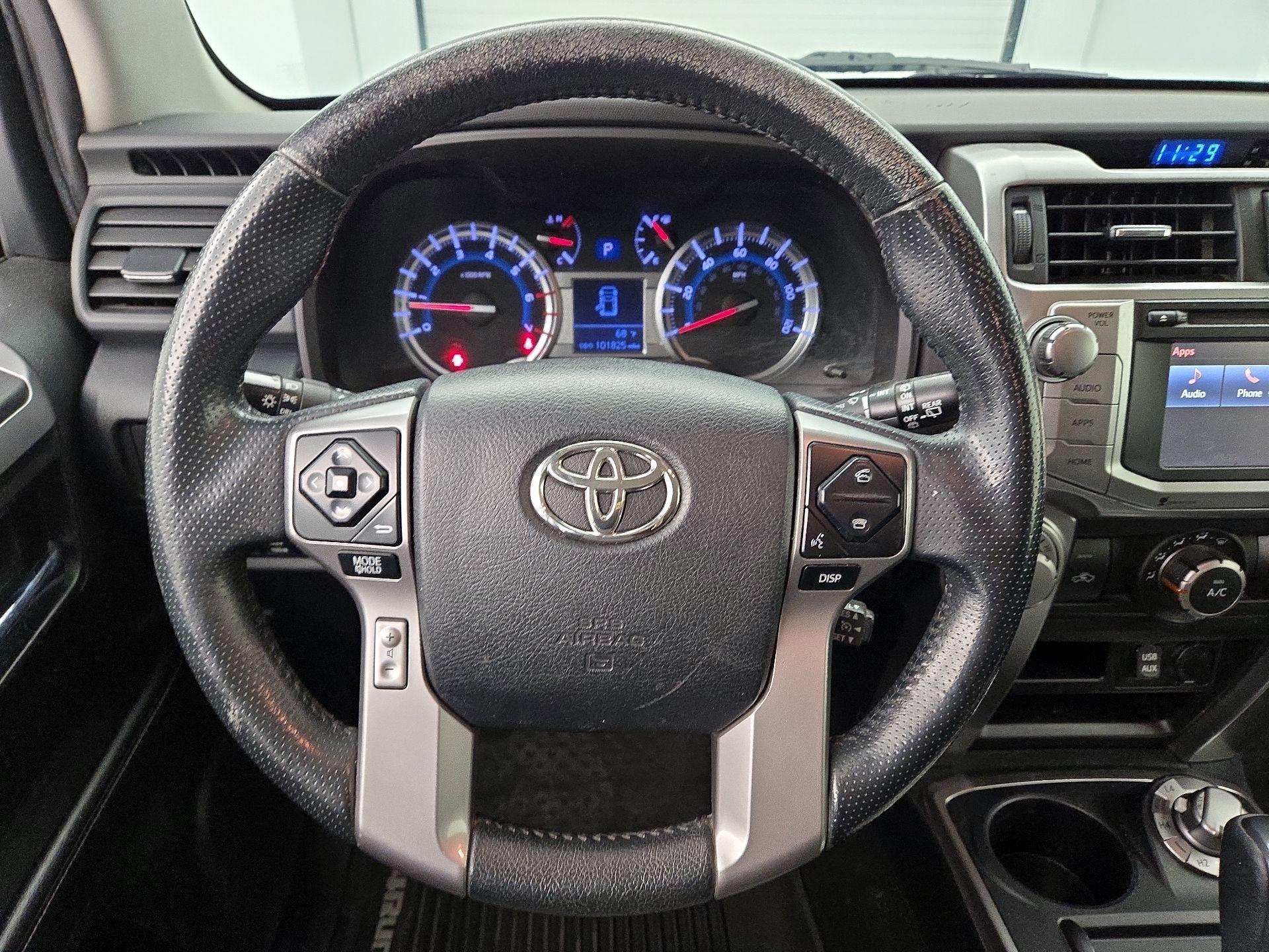 Thumbnail: 2017 Toyota 4Runner - 10