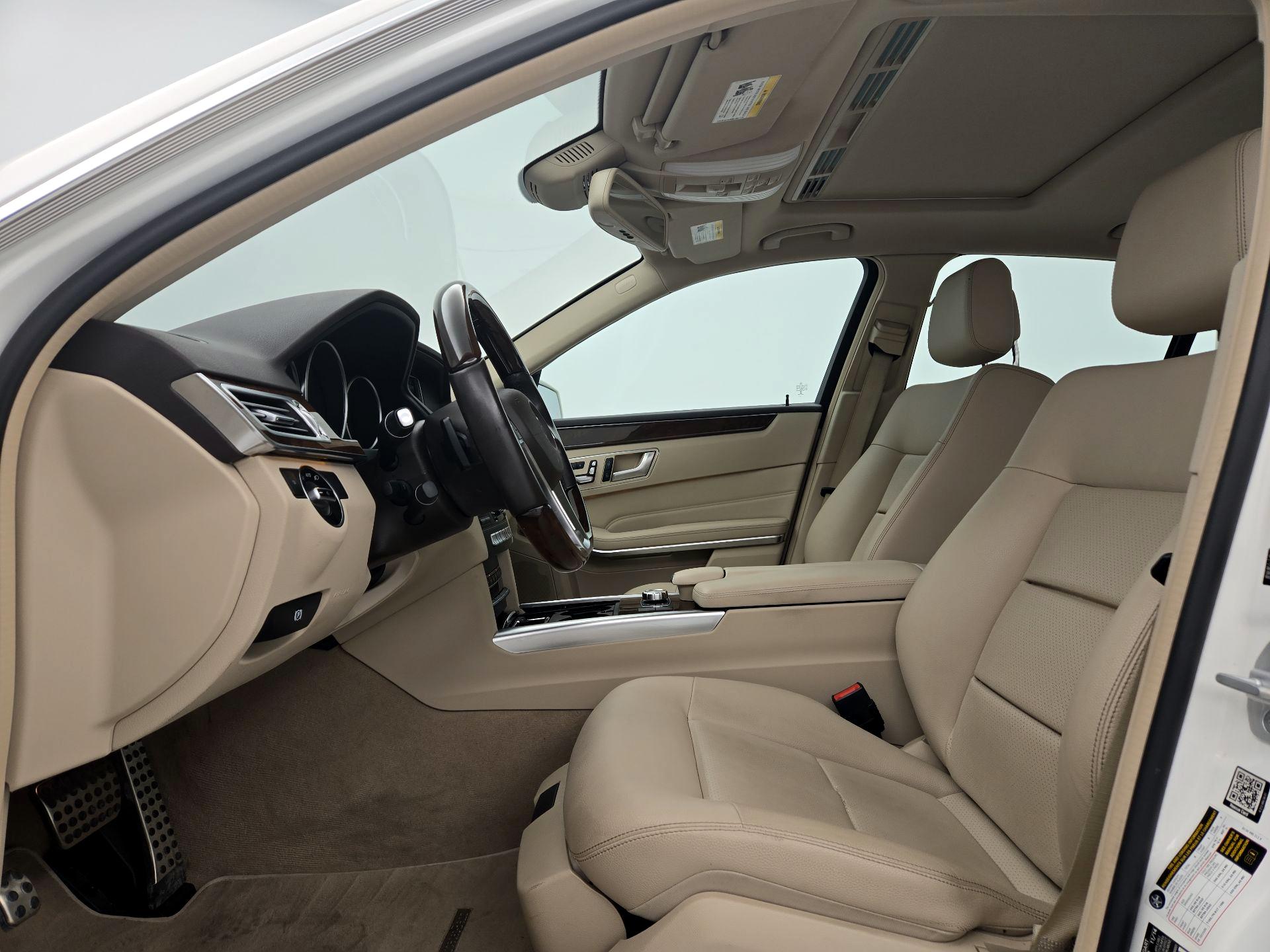 Thumbnail: 2015 Mercedes-Benz E-Class - 11
