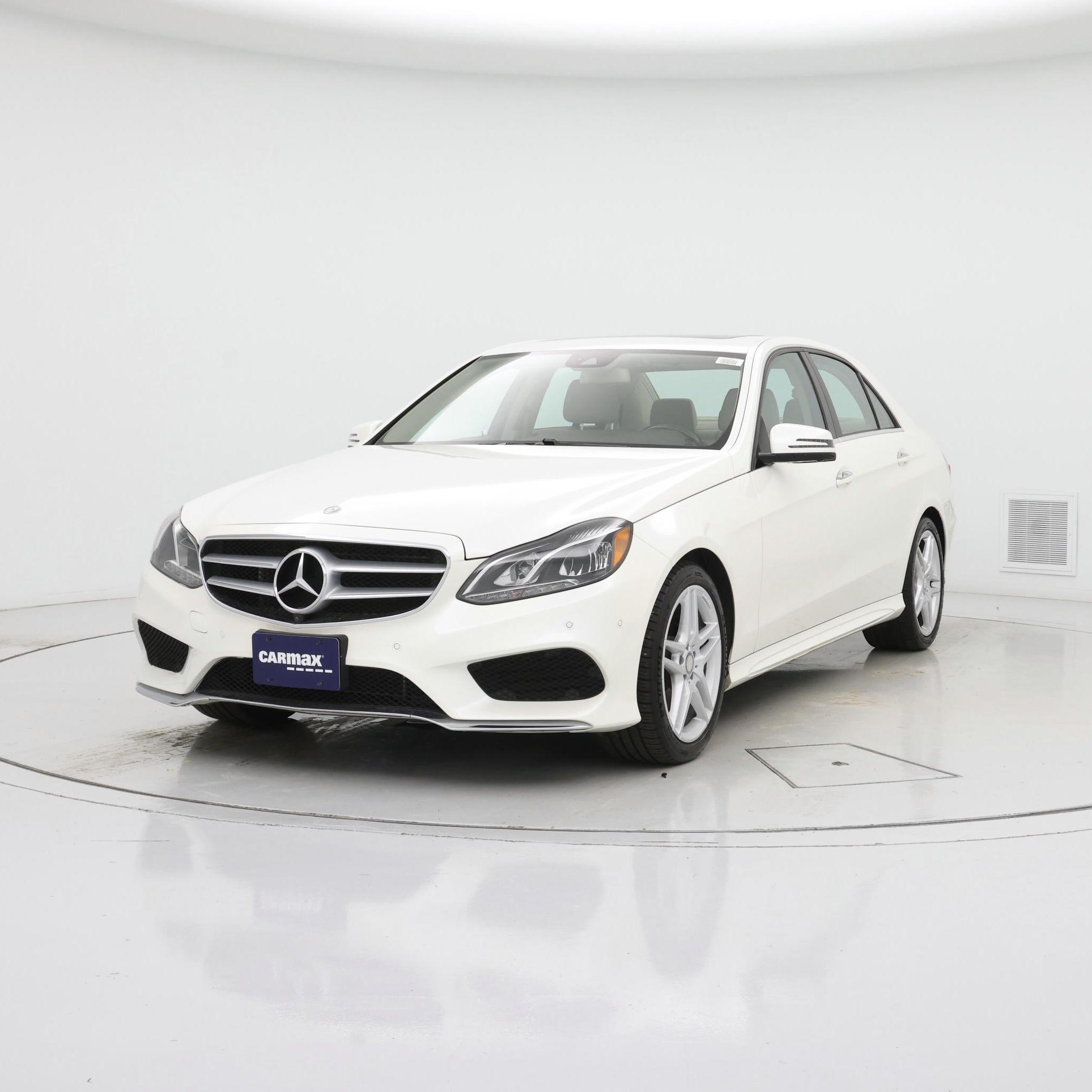 Thumbnail: 2015 Mercedes-Benz E-Class - 4