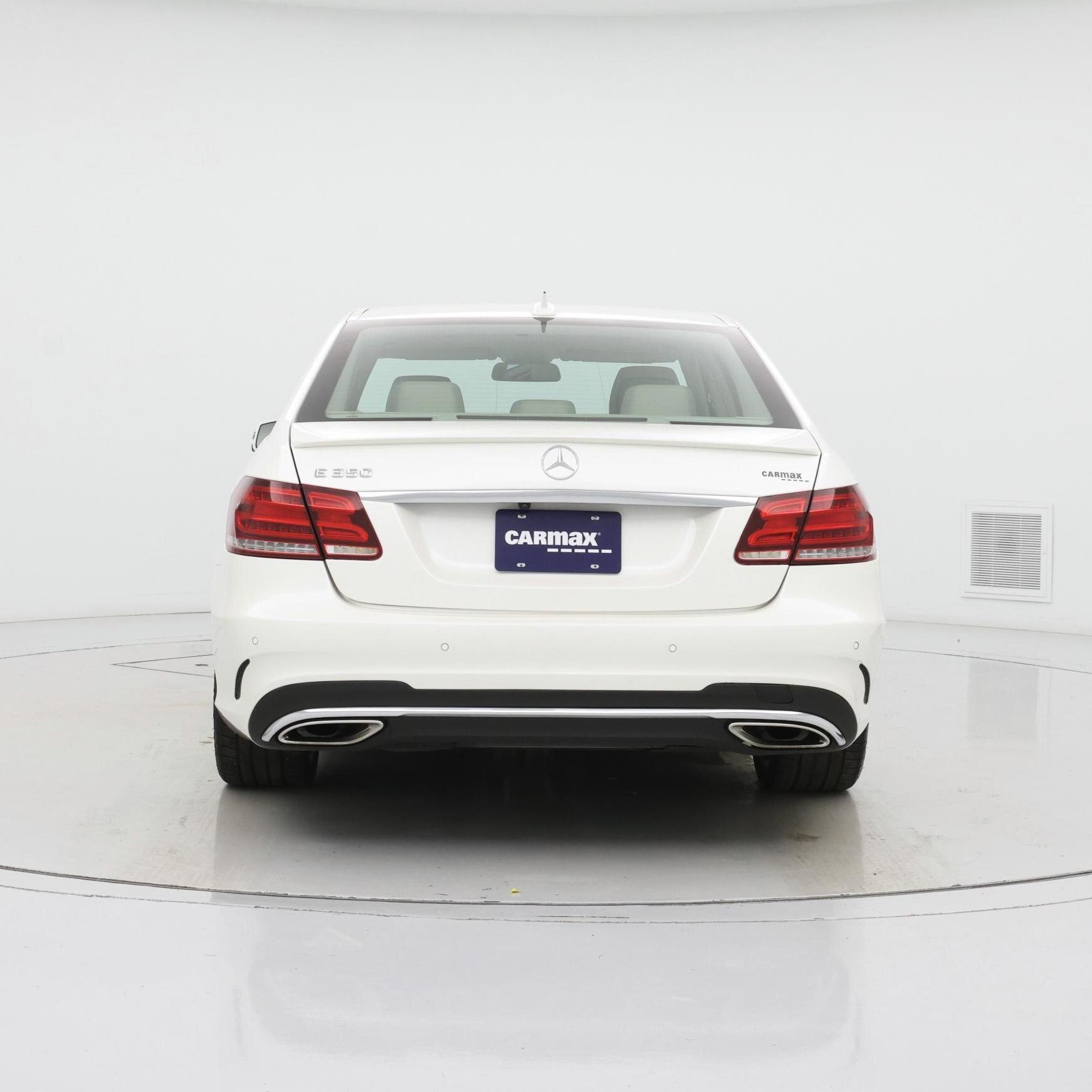 Thumbnail: 2015 Mercedes-Benz E-Class - 6