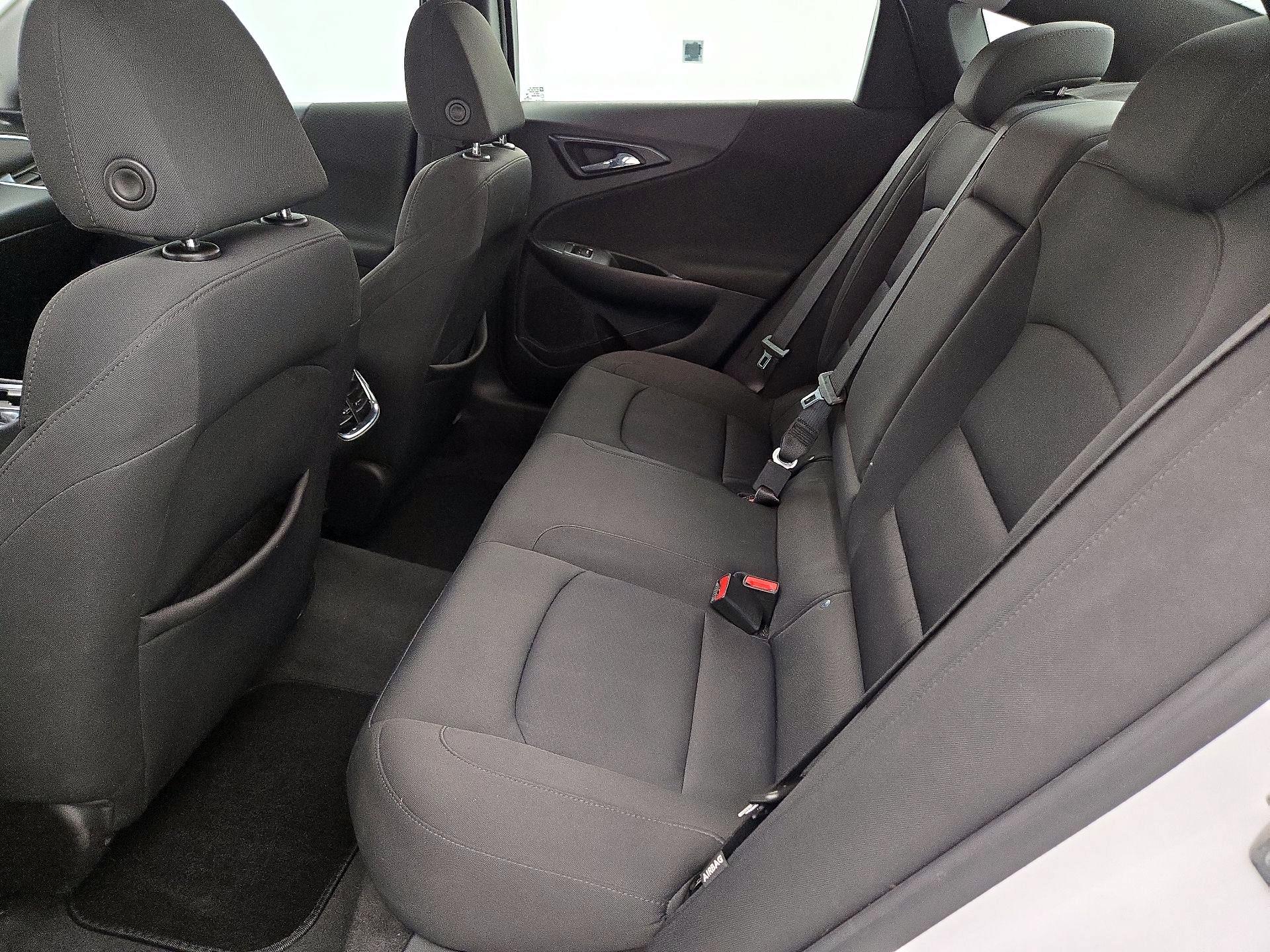 Thumbnail: 2021 Chevrolet Malibu - 20