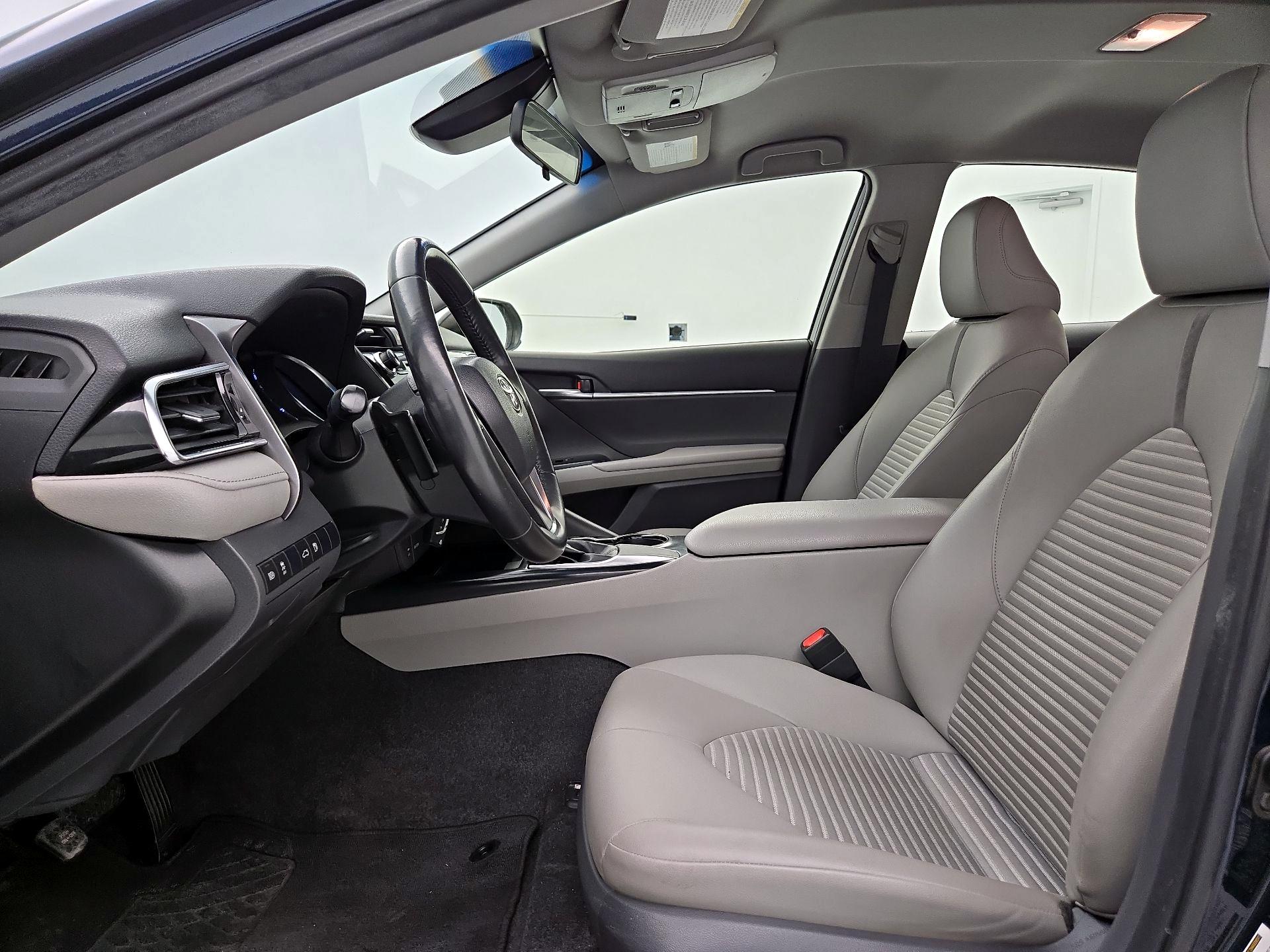 Thumbnail: 2018 Toyota Camry - 11