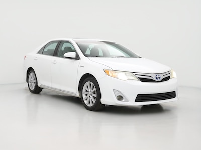 White 2013 Toyota Camry Hybrid XLE