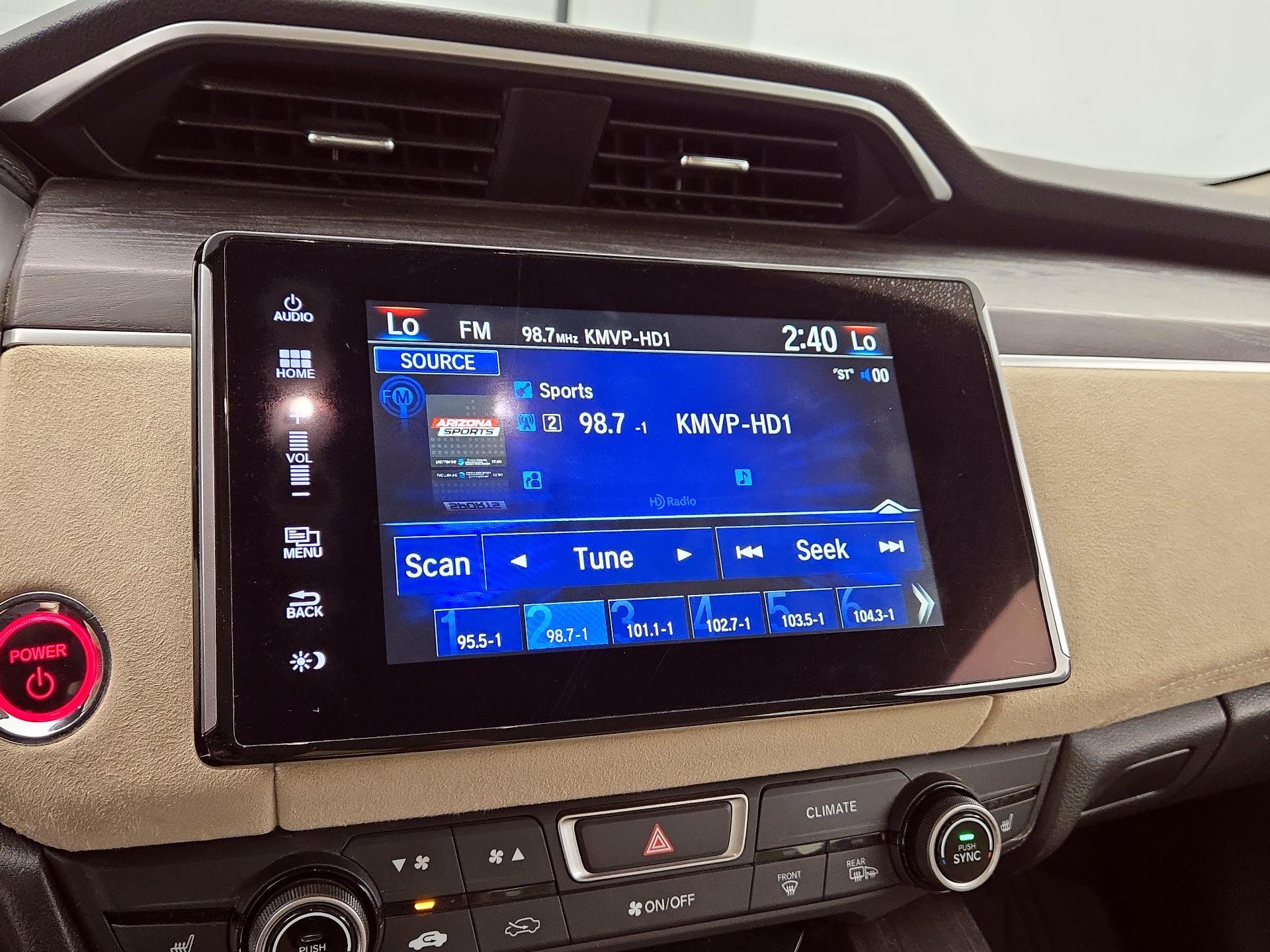 Thumbnail: 2018 Honda Clarity - 16