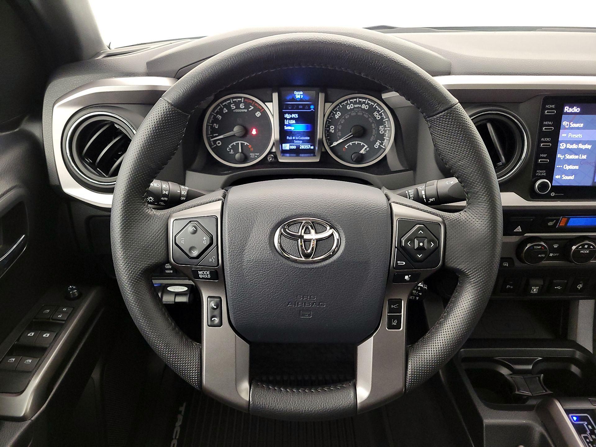 Thumbnail: 2020 Toyota Tacoma - 10