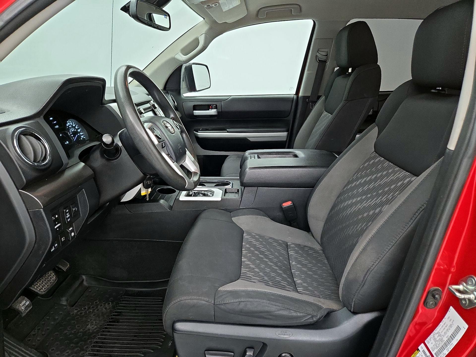 Thumbnail: 2018 Toyota Tundra - 11