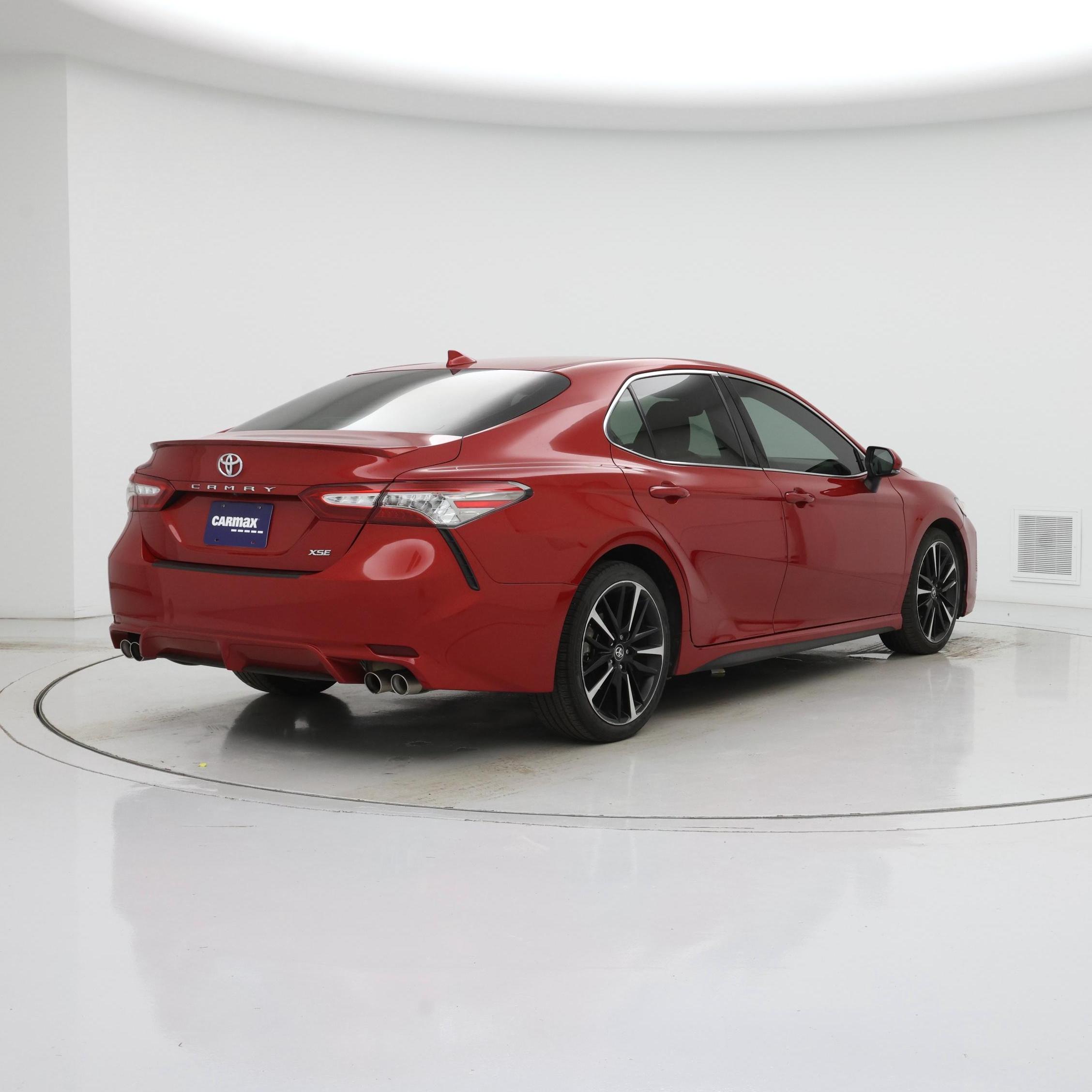 Thumbnail: 2019 Toyota Camry - 8