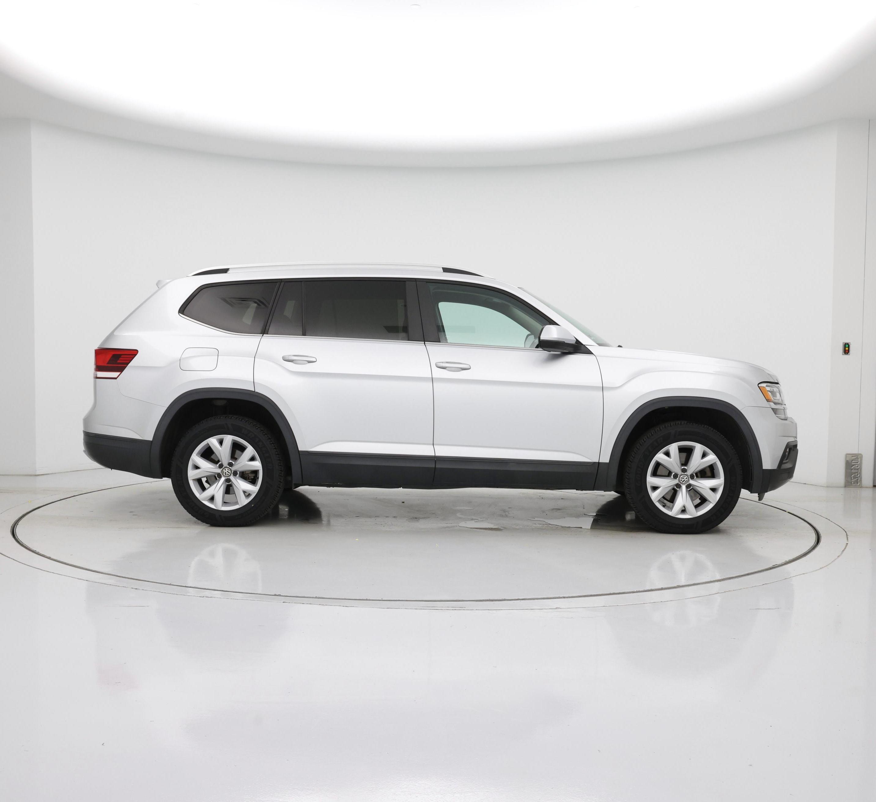 Thumbnail: 2018 Volkswagen Atlas - 7