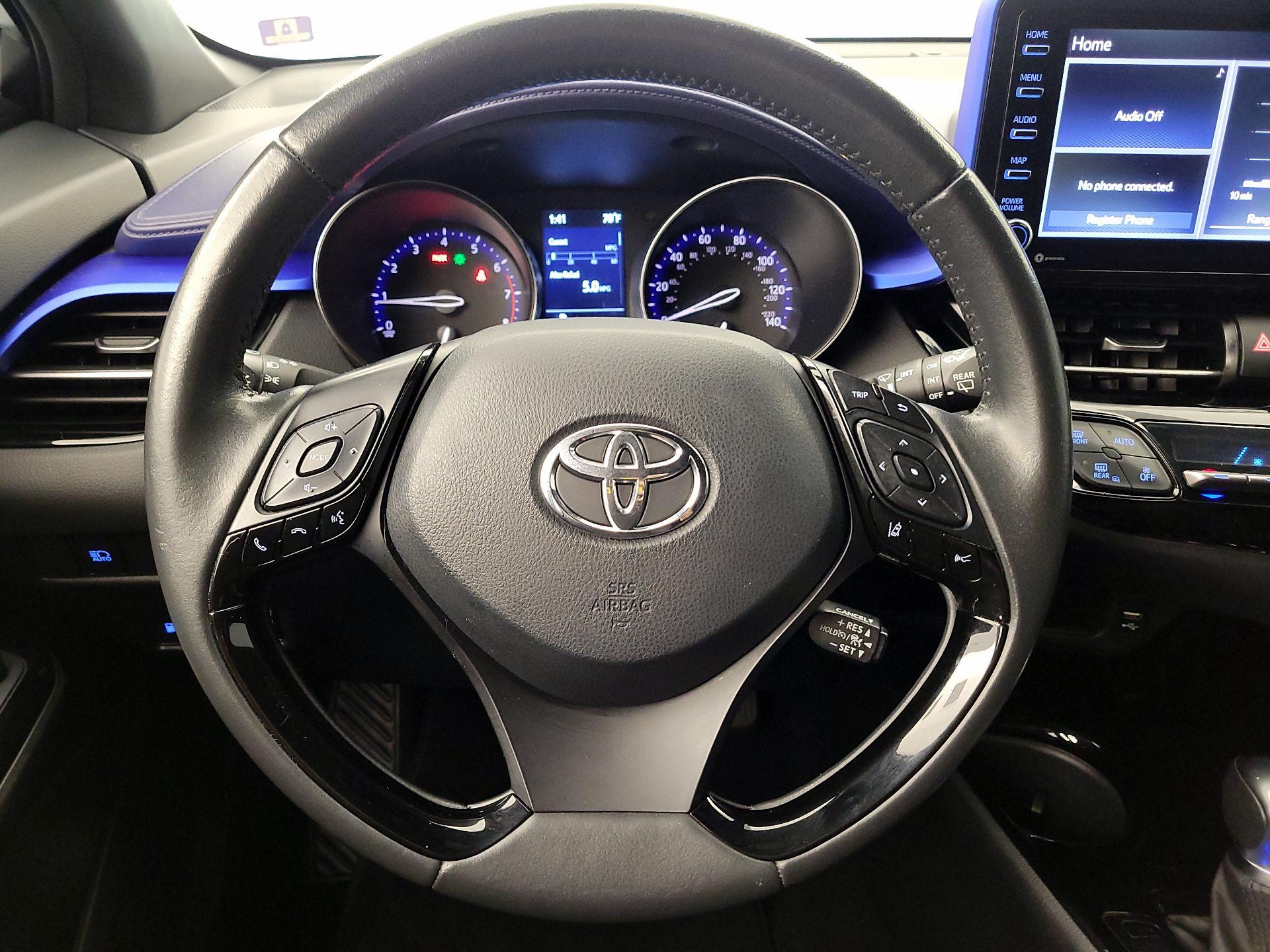 Thumbnail: 2022 Toyota C-HR - 10