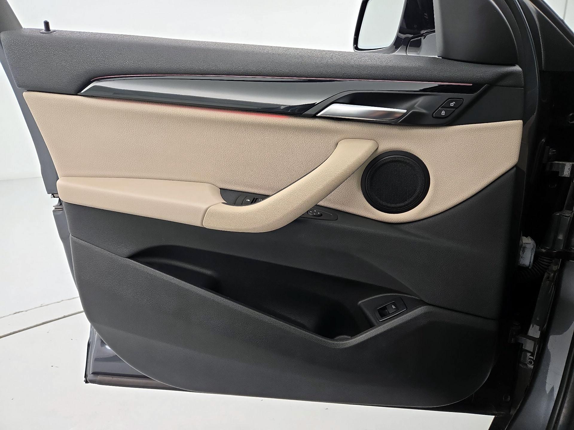 Thumbnail: 2018 BMW X2 - 12