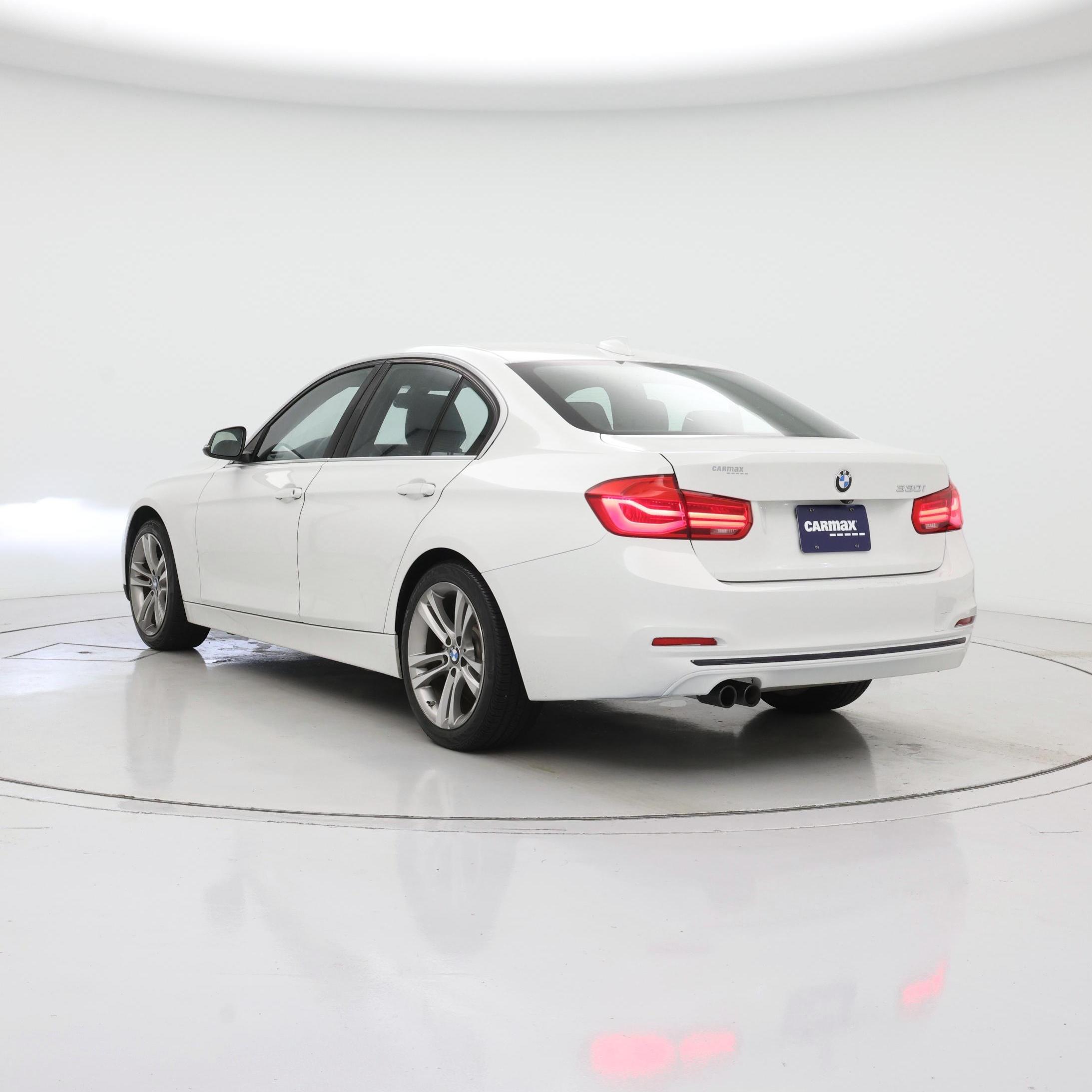 Thumbnail: 2018 BMW 3 Series - 2