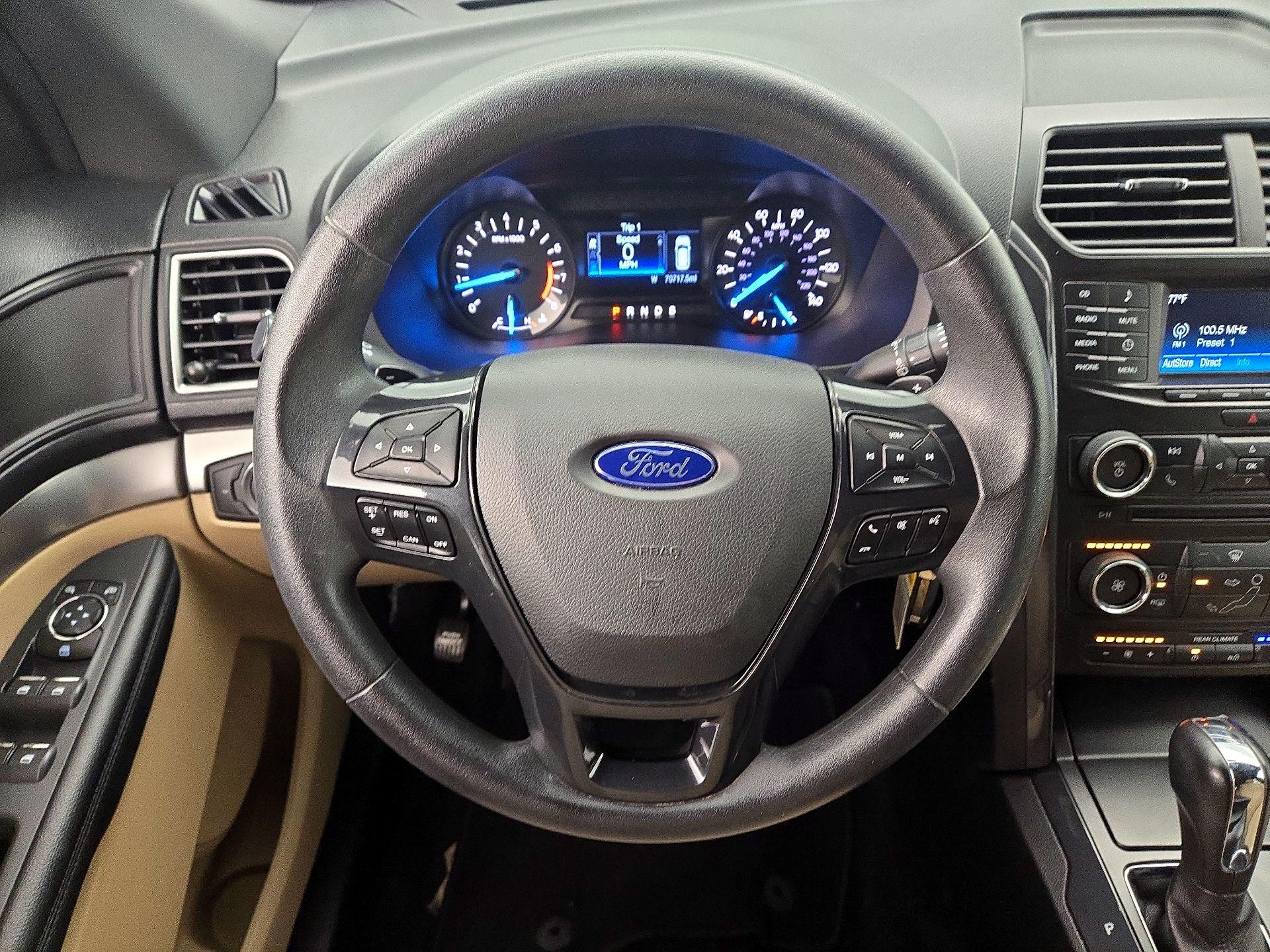 Thumbnail: 2017 Ford Explorer - 10