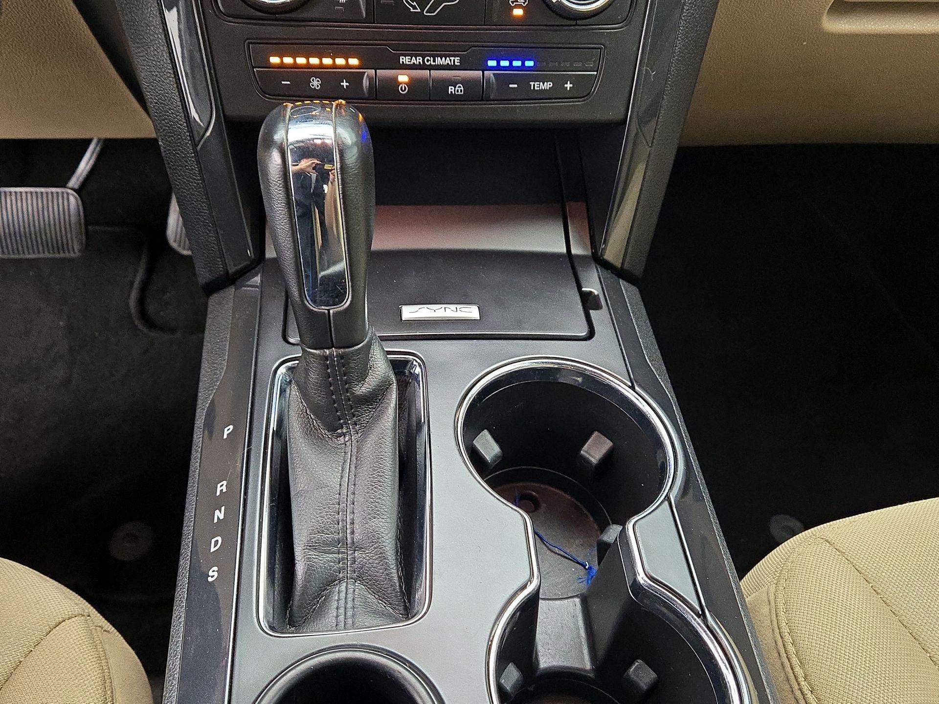 Thumbnail: 2017 Ford Explorer - 17