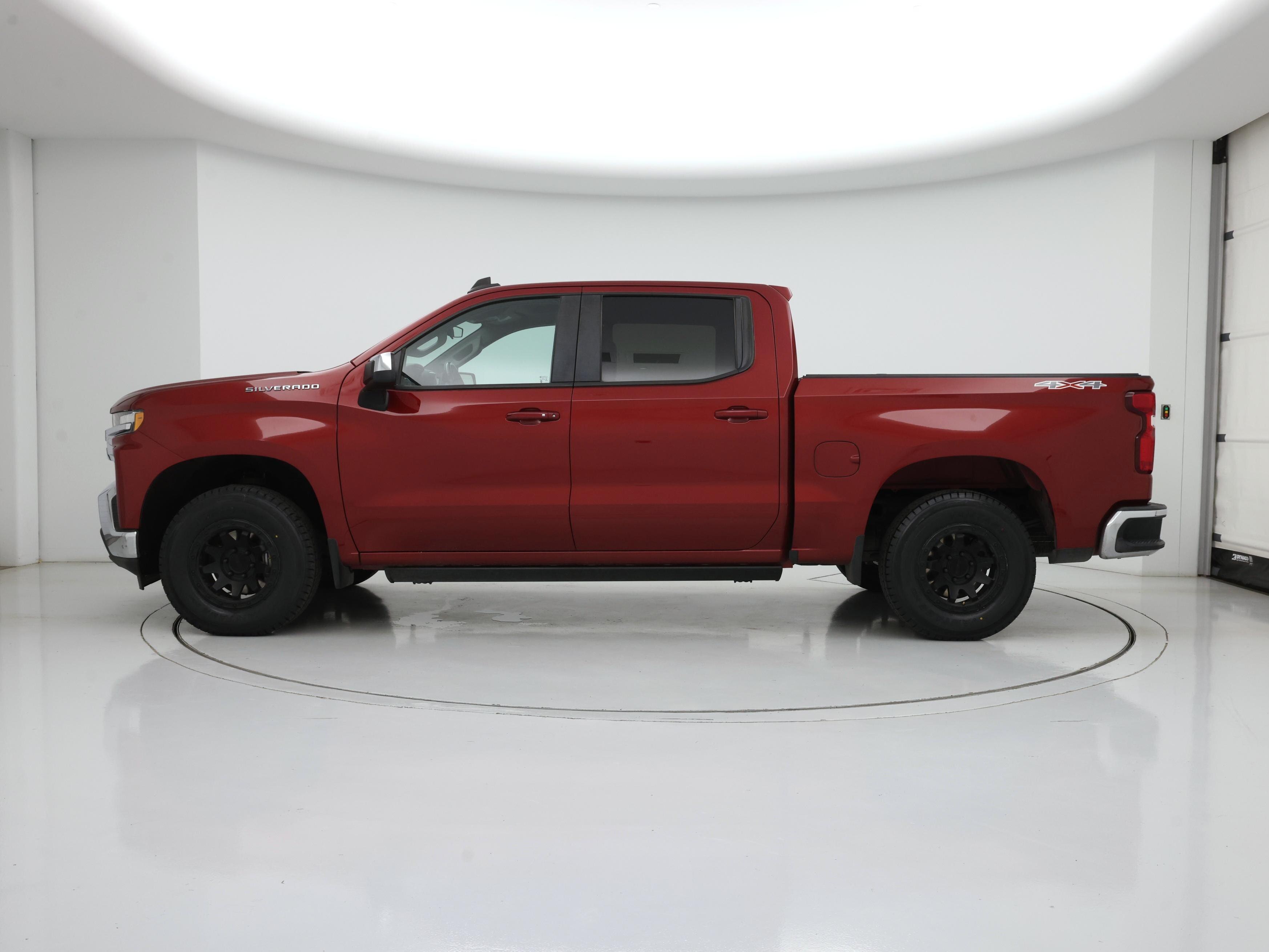 Thumbnail: 2020 Chevrolet Silverado 1500 - 3