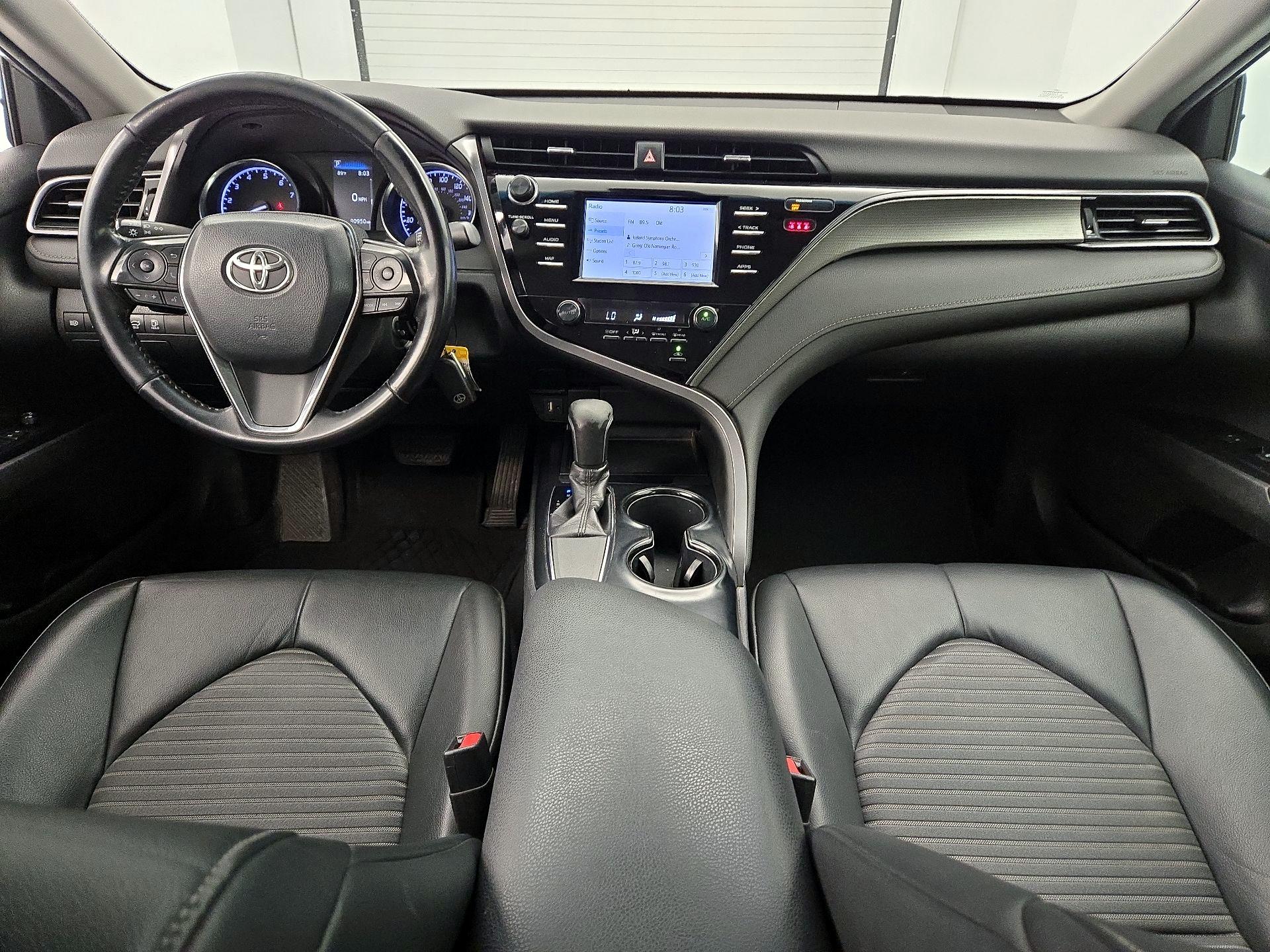 Thumbnail: 2019 Toyota Camry - 9