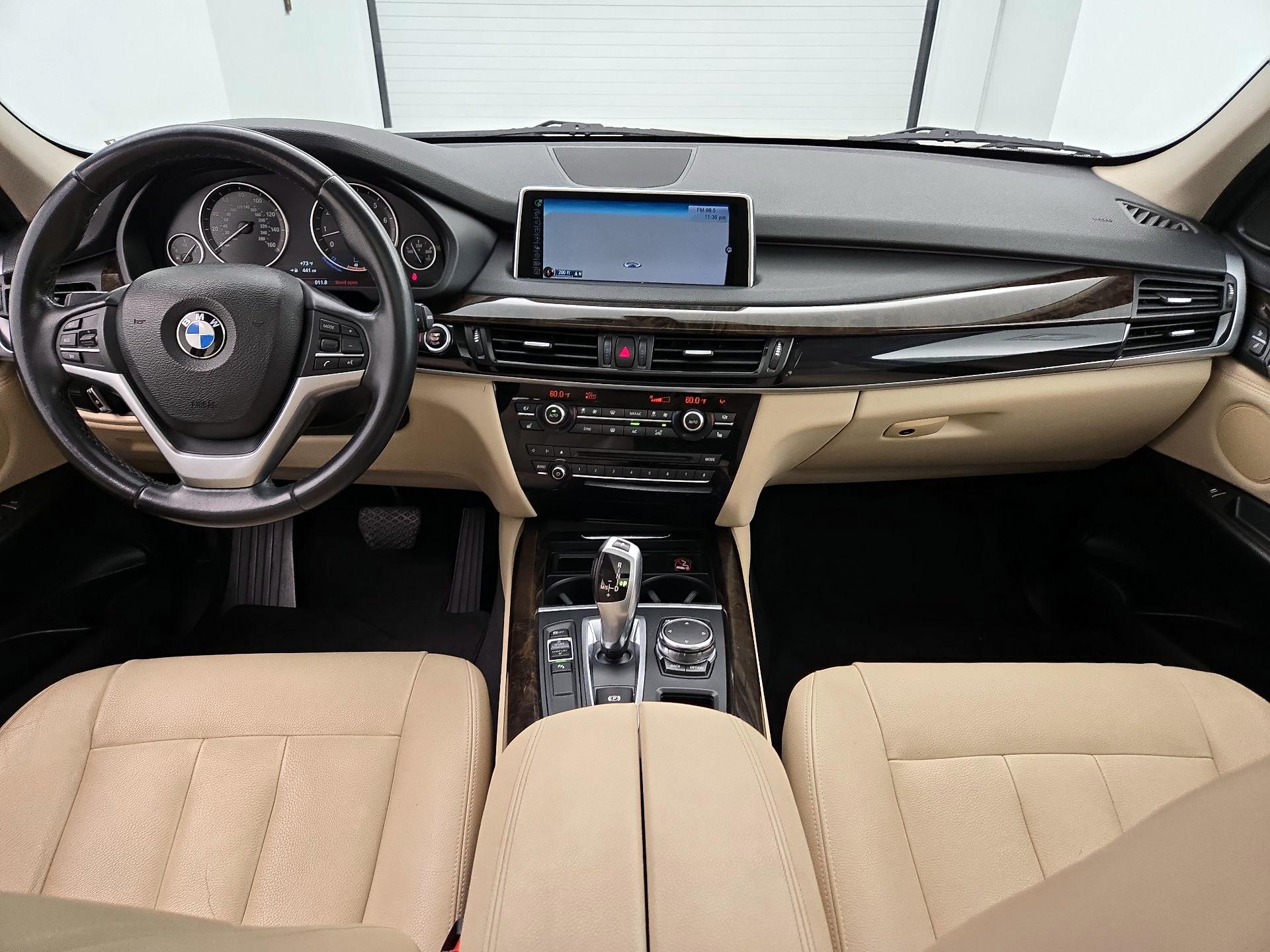 Thumbnail: 2016 BMW X5 - 9