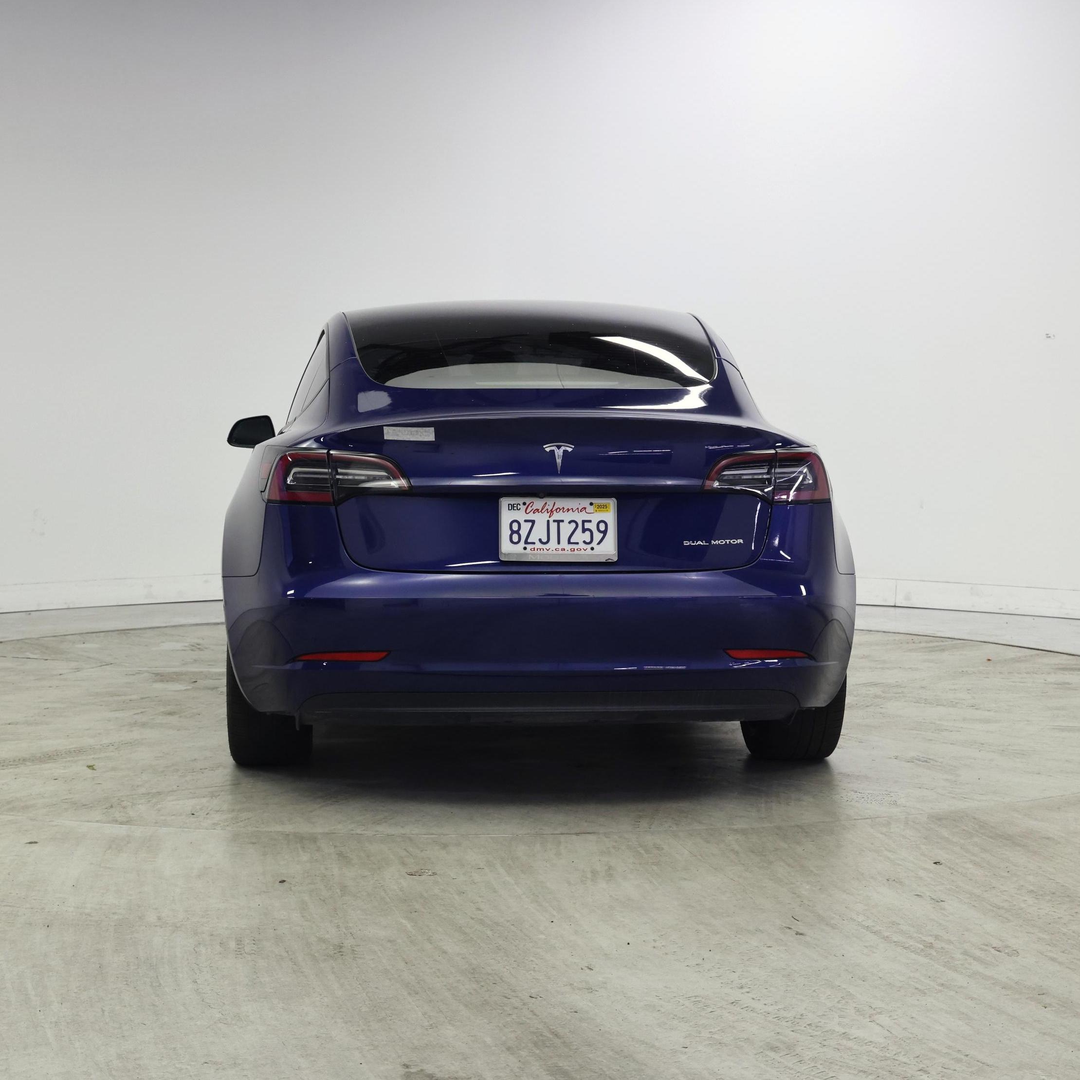 Thumbnail: 2022 Tesla Model 3 - 6